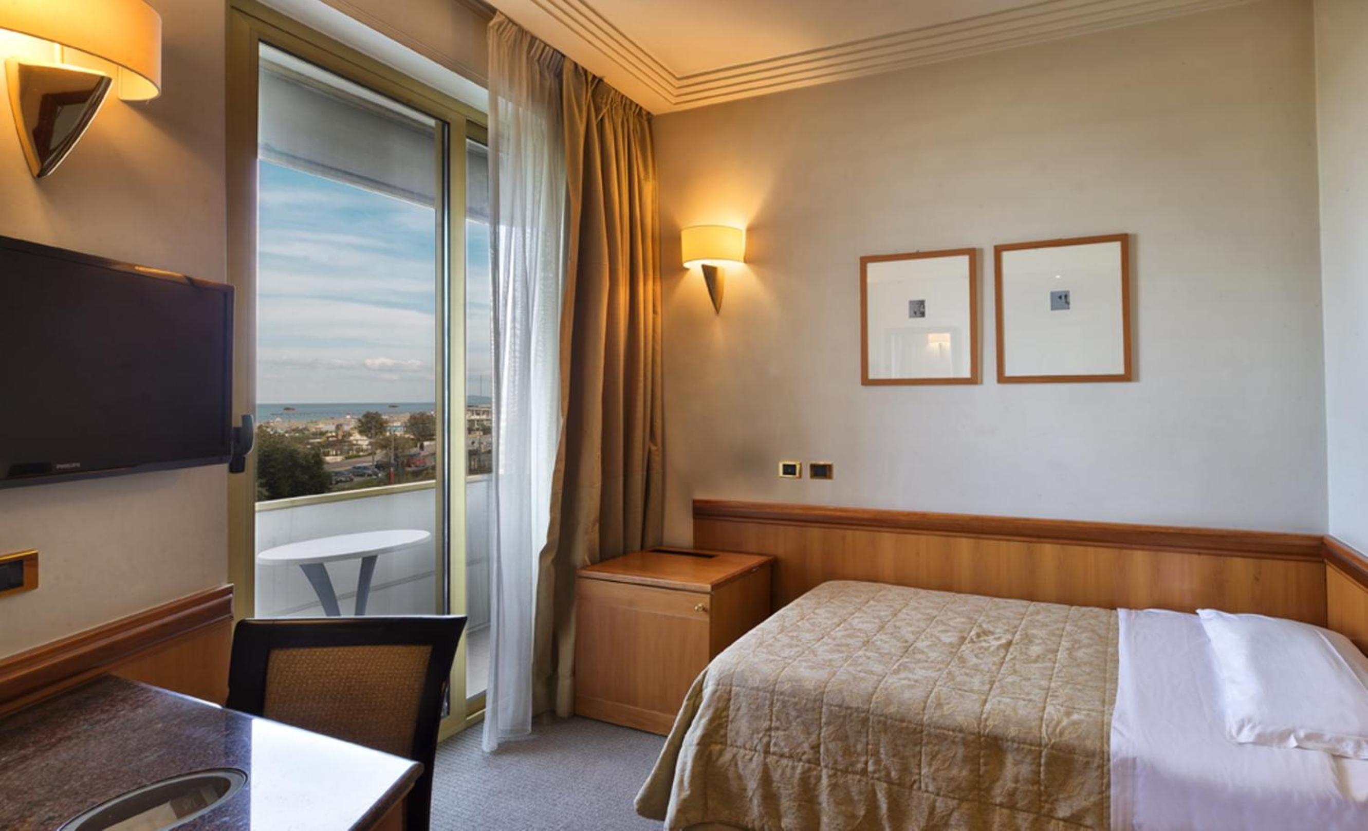 Classic Single Room