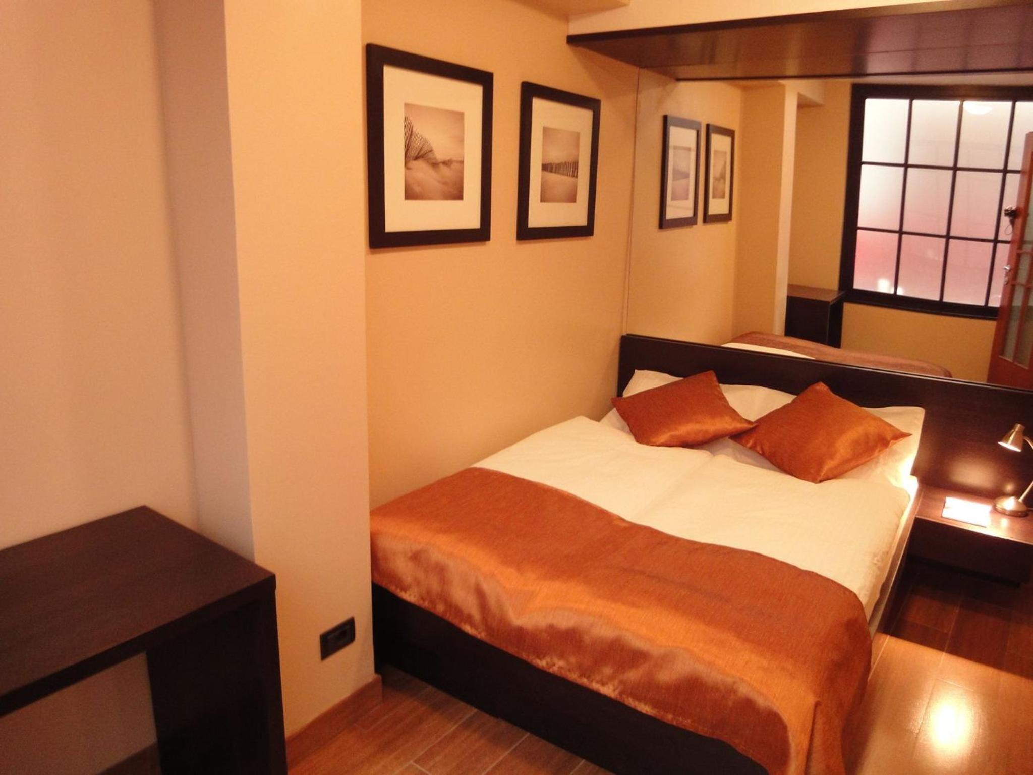 Apartment - Ground Floor - Photo 1