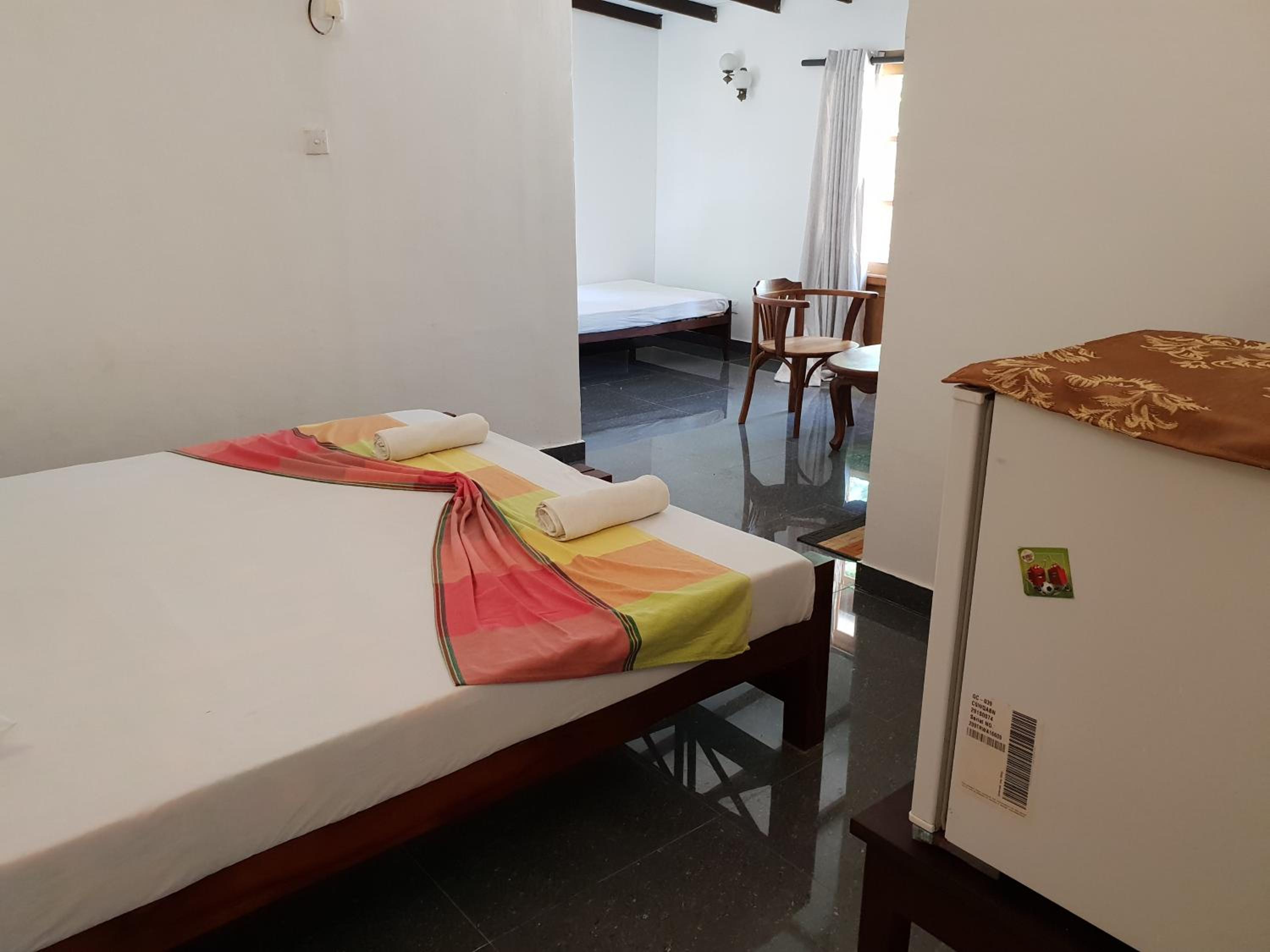 Standard Twin Room with Sea View