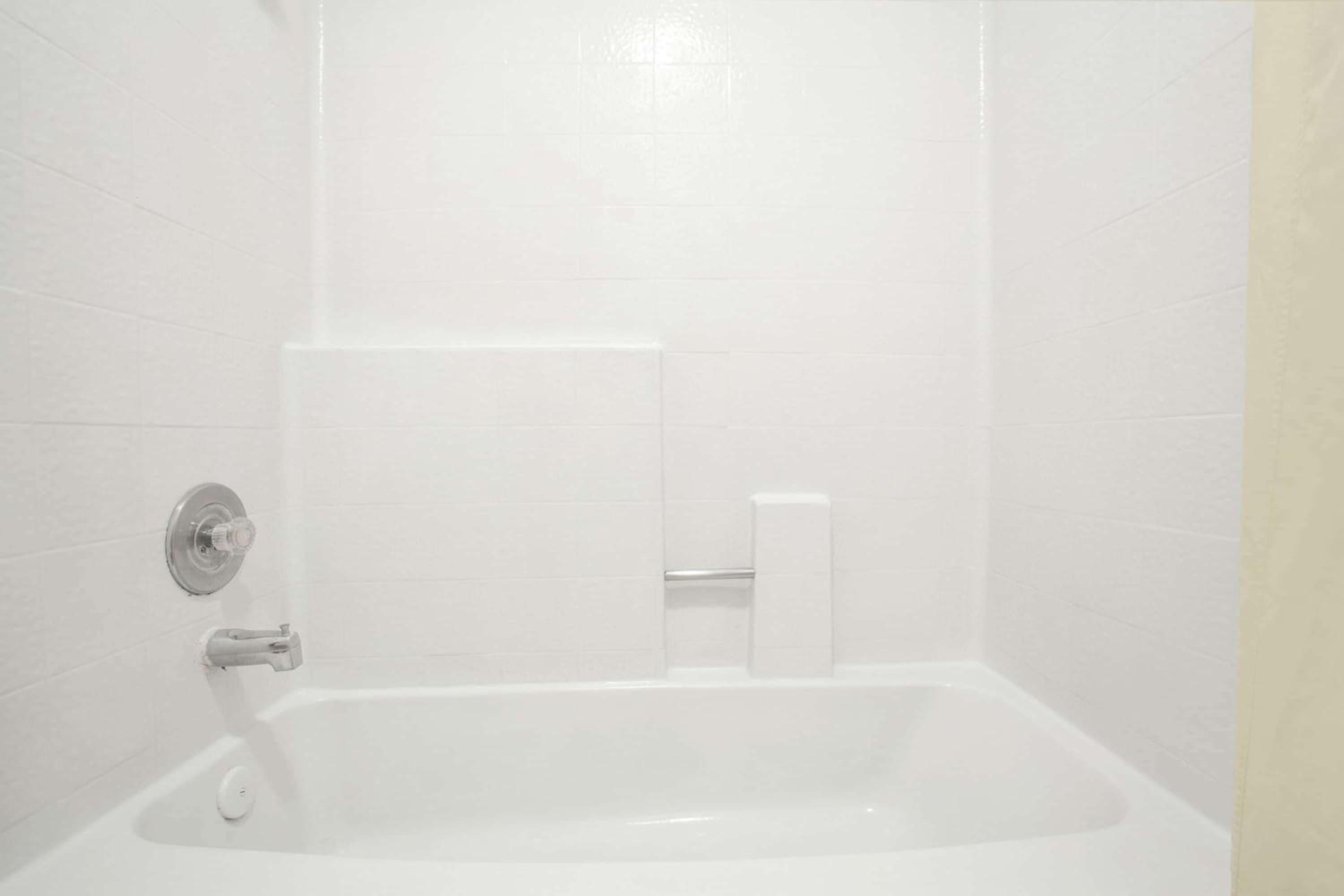 Studio Suite with 2 Queen Beds, Non-Smoking - Photo 2