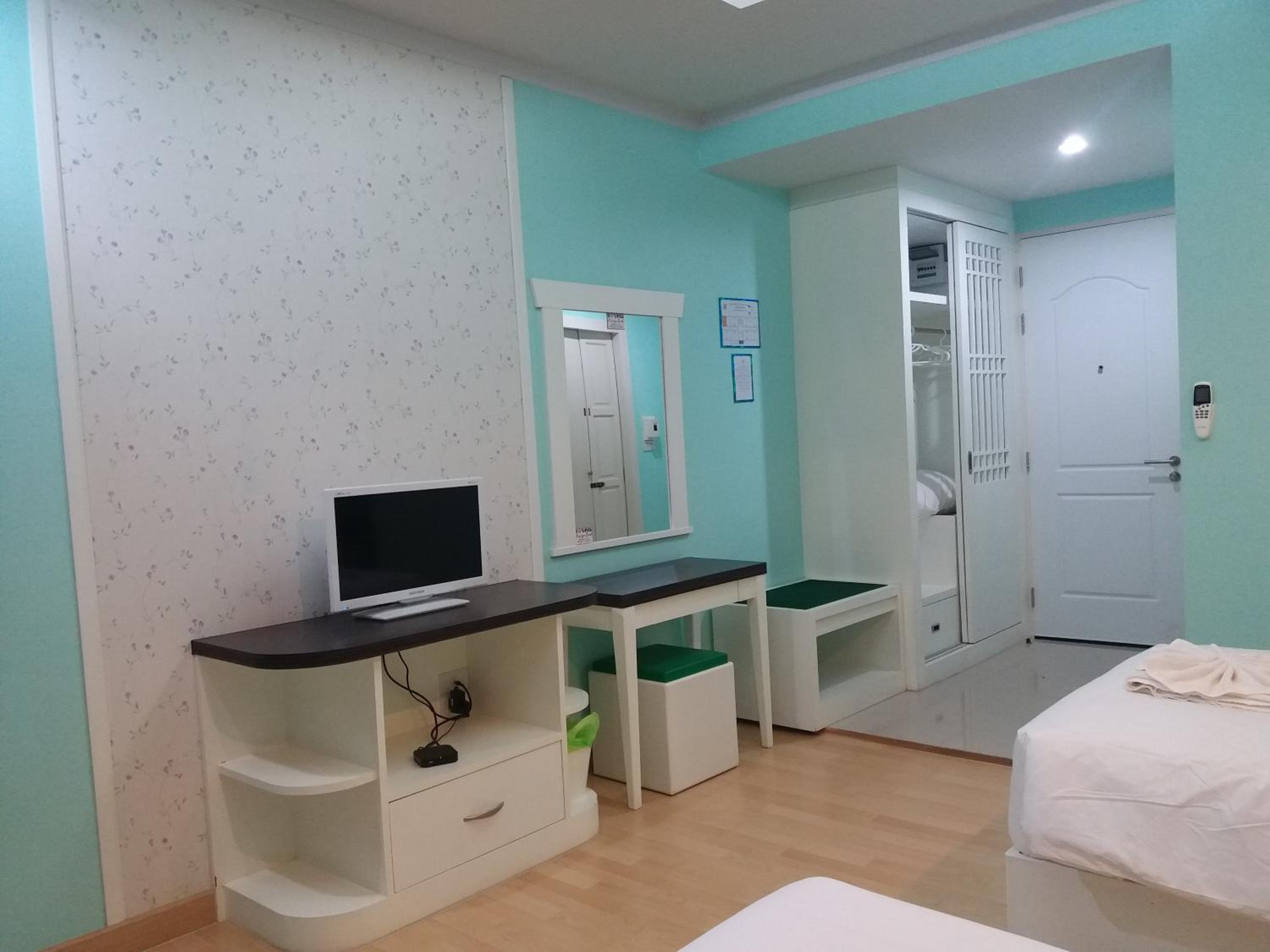 Standard Double or Twin Room with Garden View photo 1