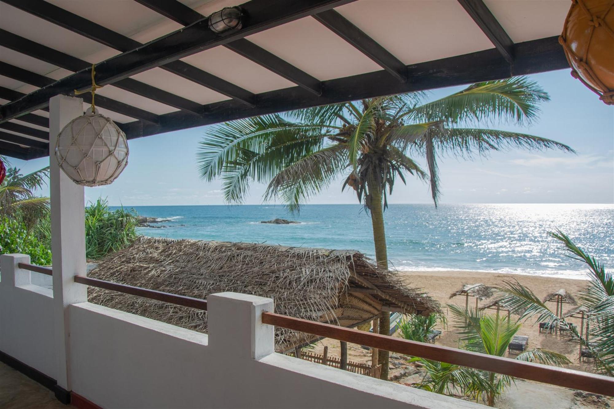 Deluxe Double Room with Balcony and Sea View photo 1