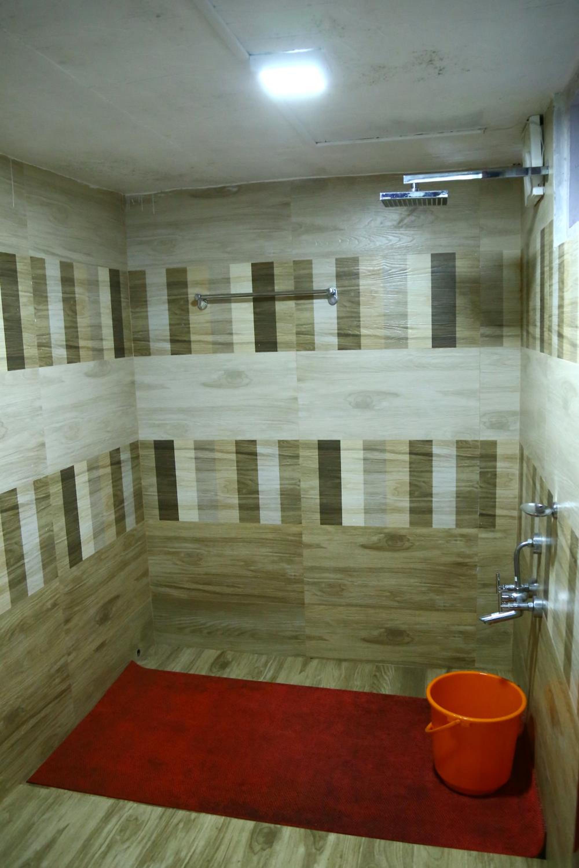 One-Bedroom Chalet - Photo 2