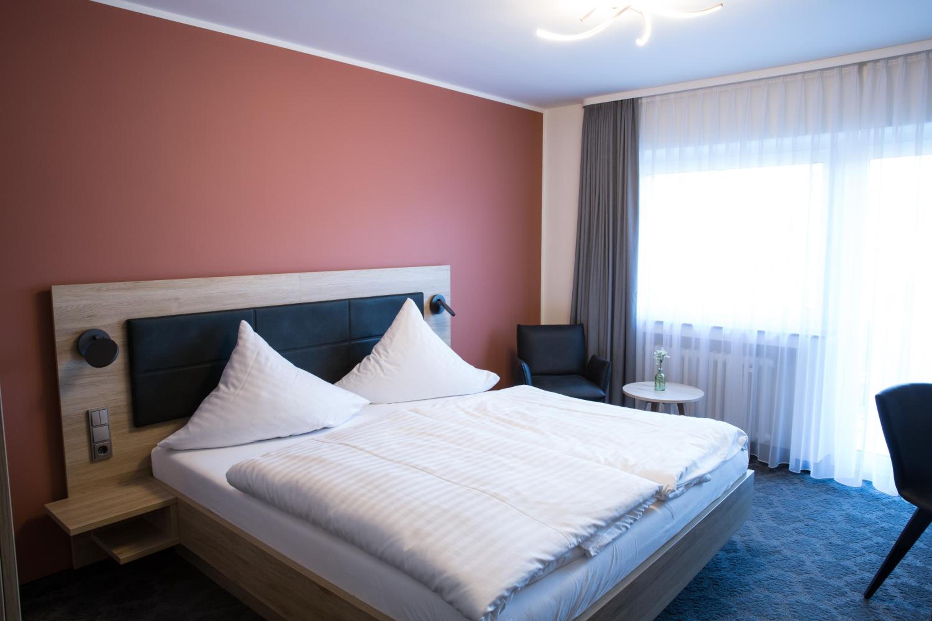 Double Room - Photo 14