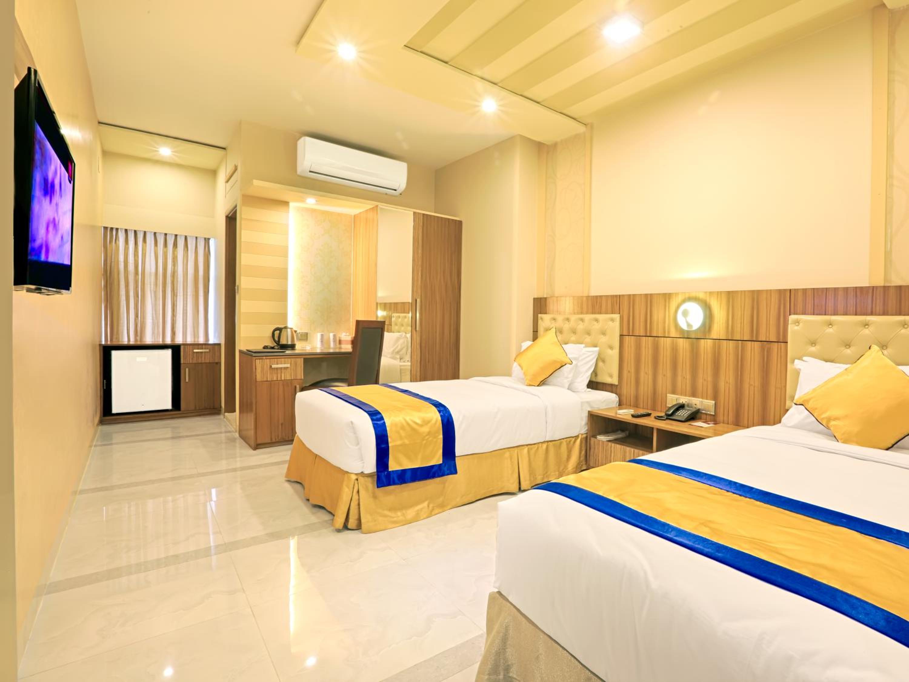 Deluxe Twin Room photo 1