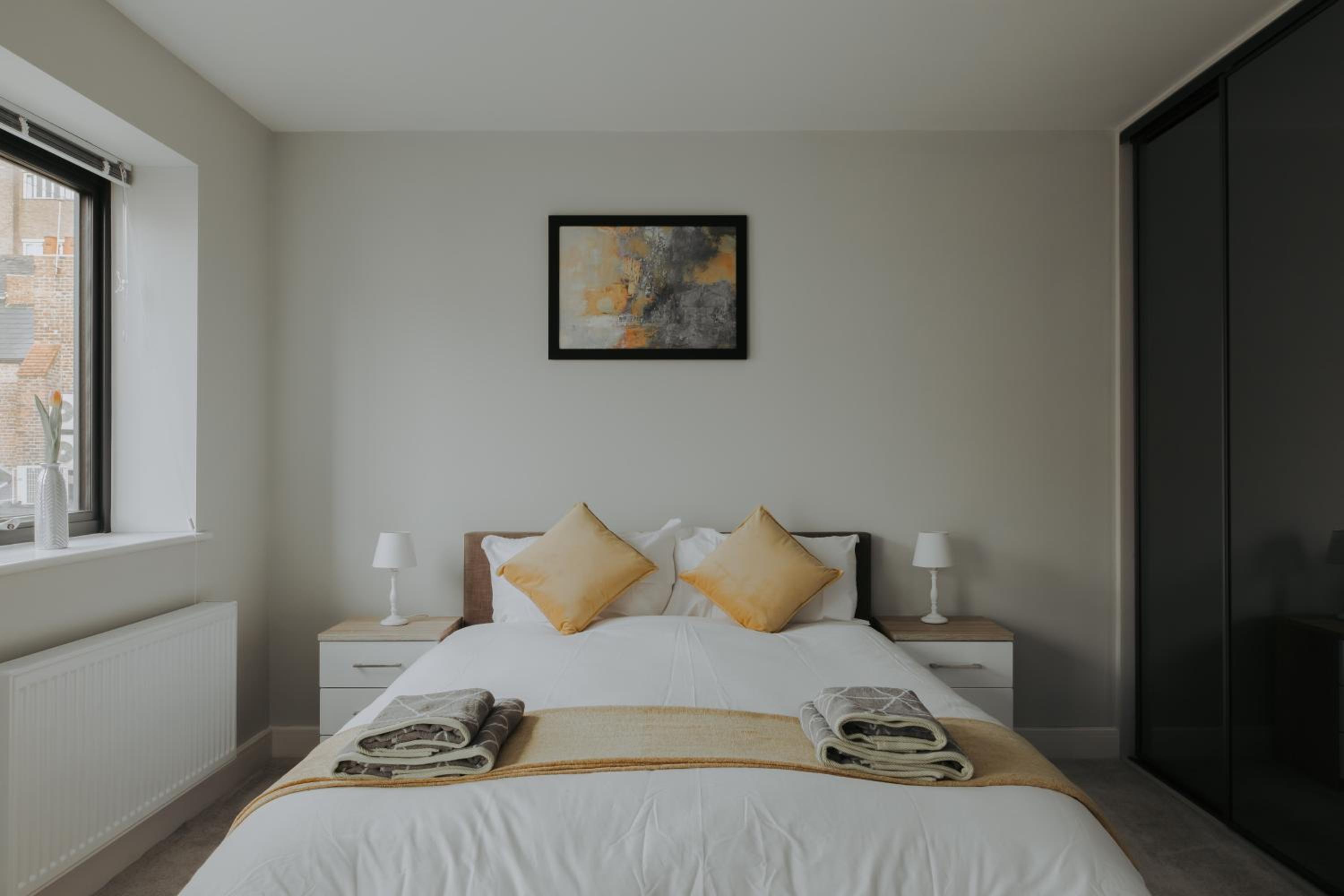 Four-Bedroom House photo 1