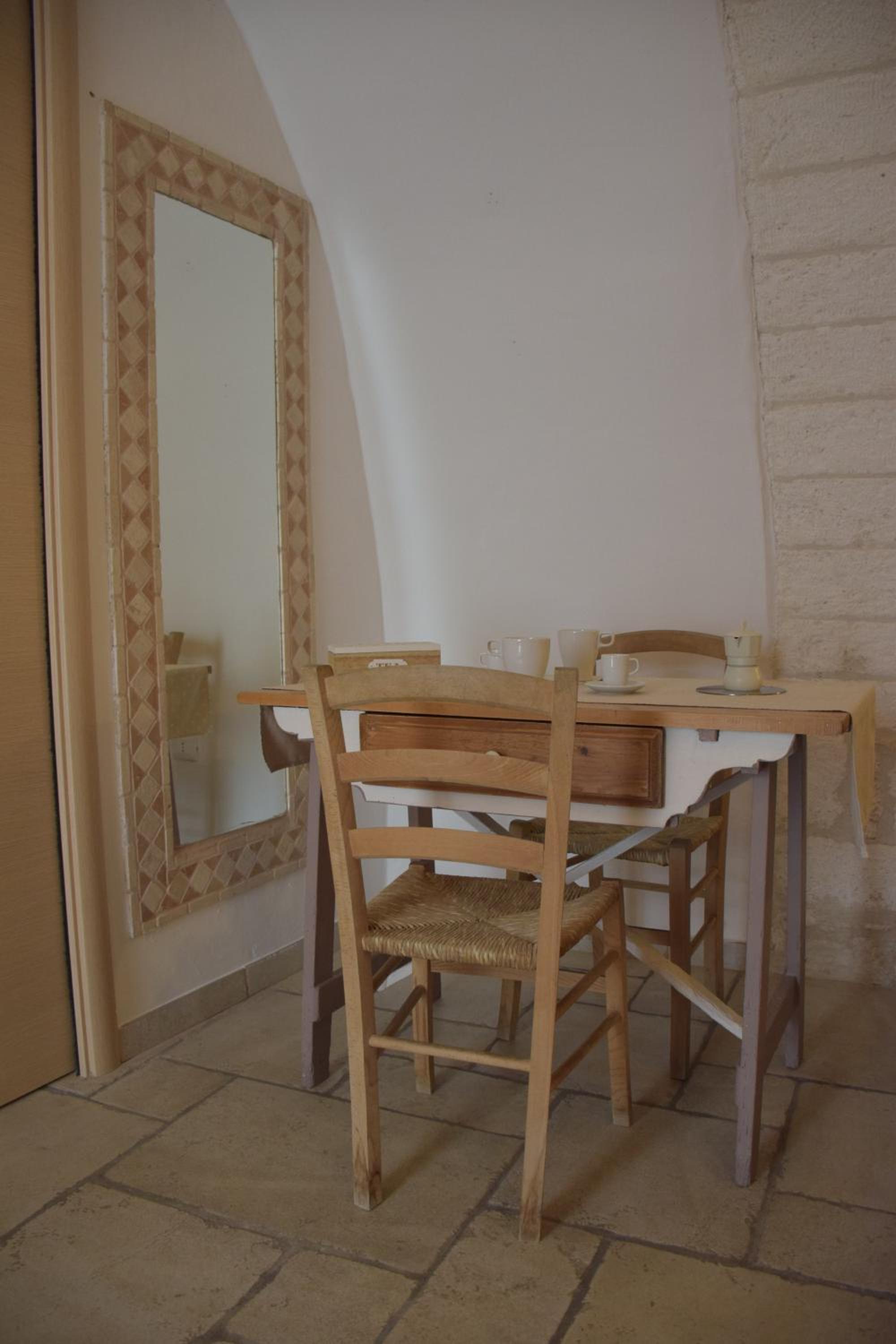 Studio - Photo 26