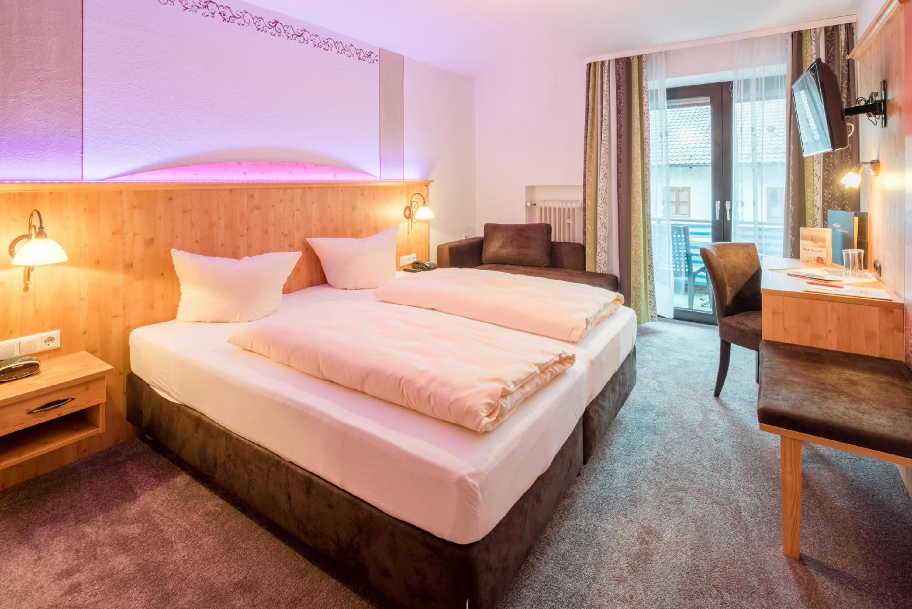 Double Room - Photo 4