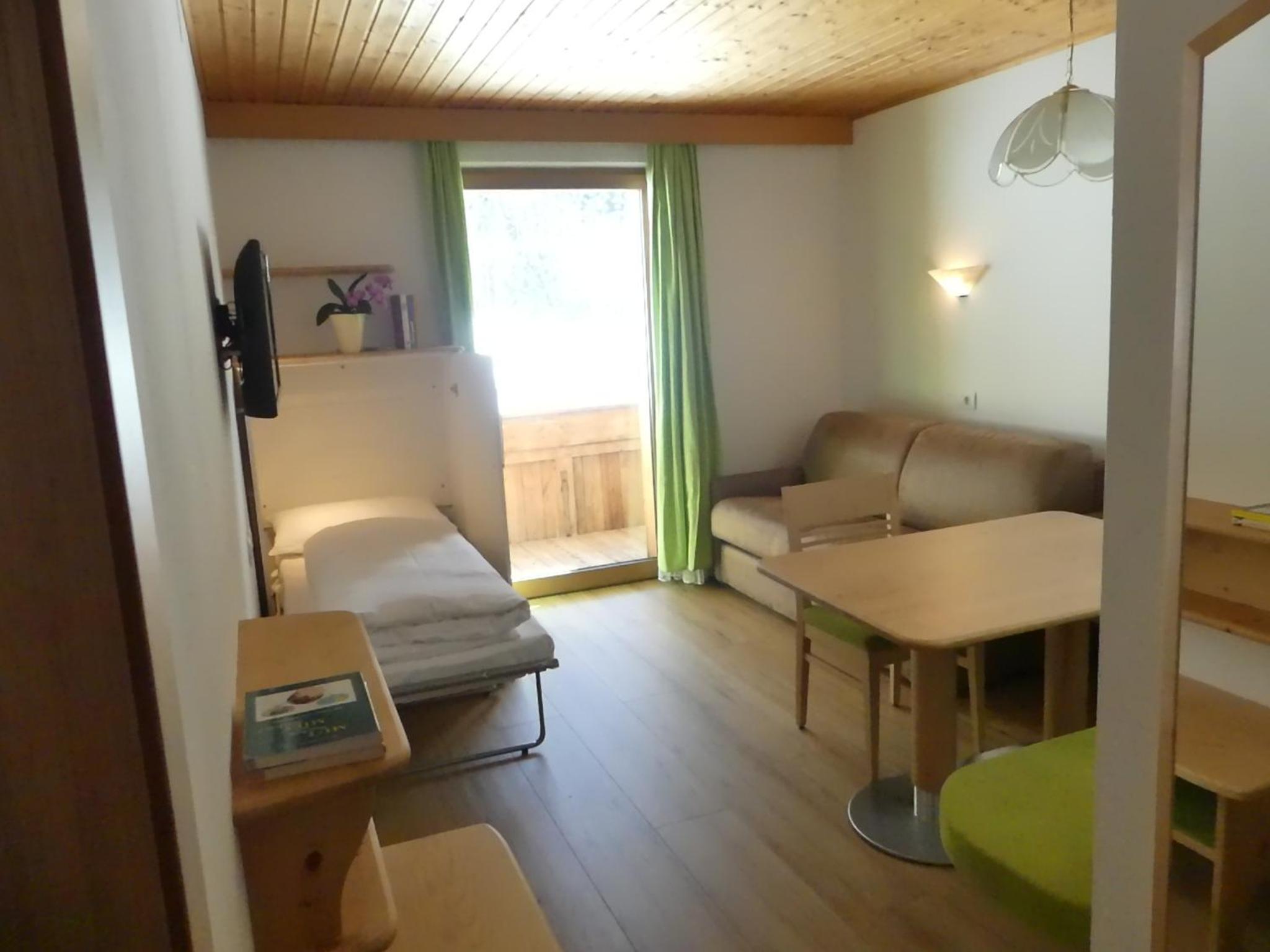 Apartment with Garden View