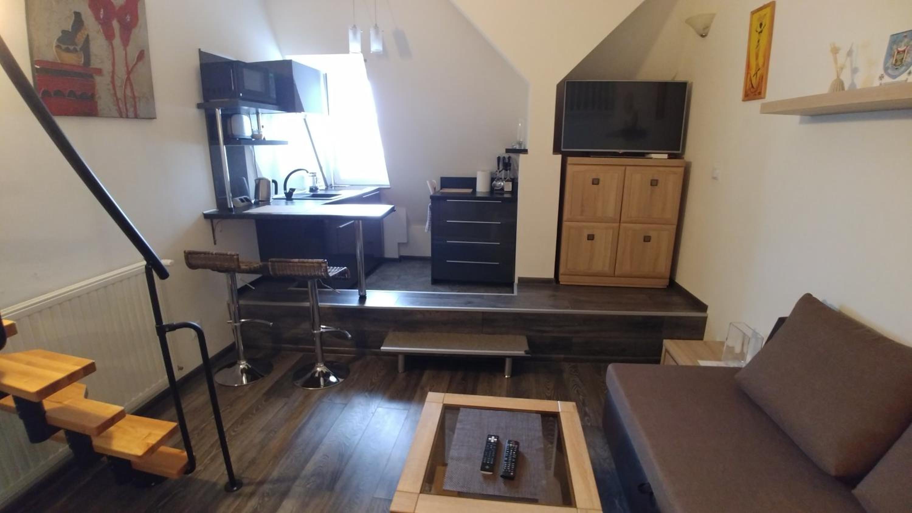 Studio Apartment photo 2