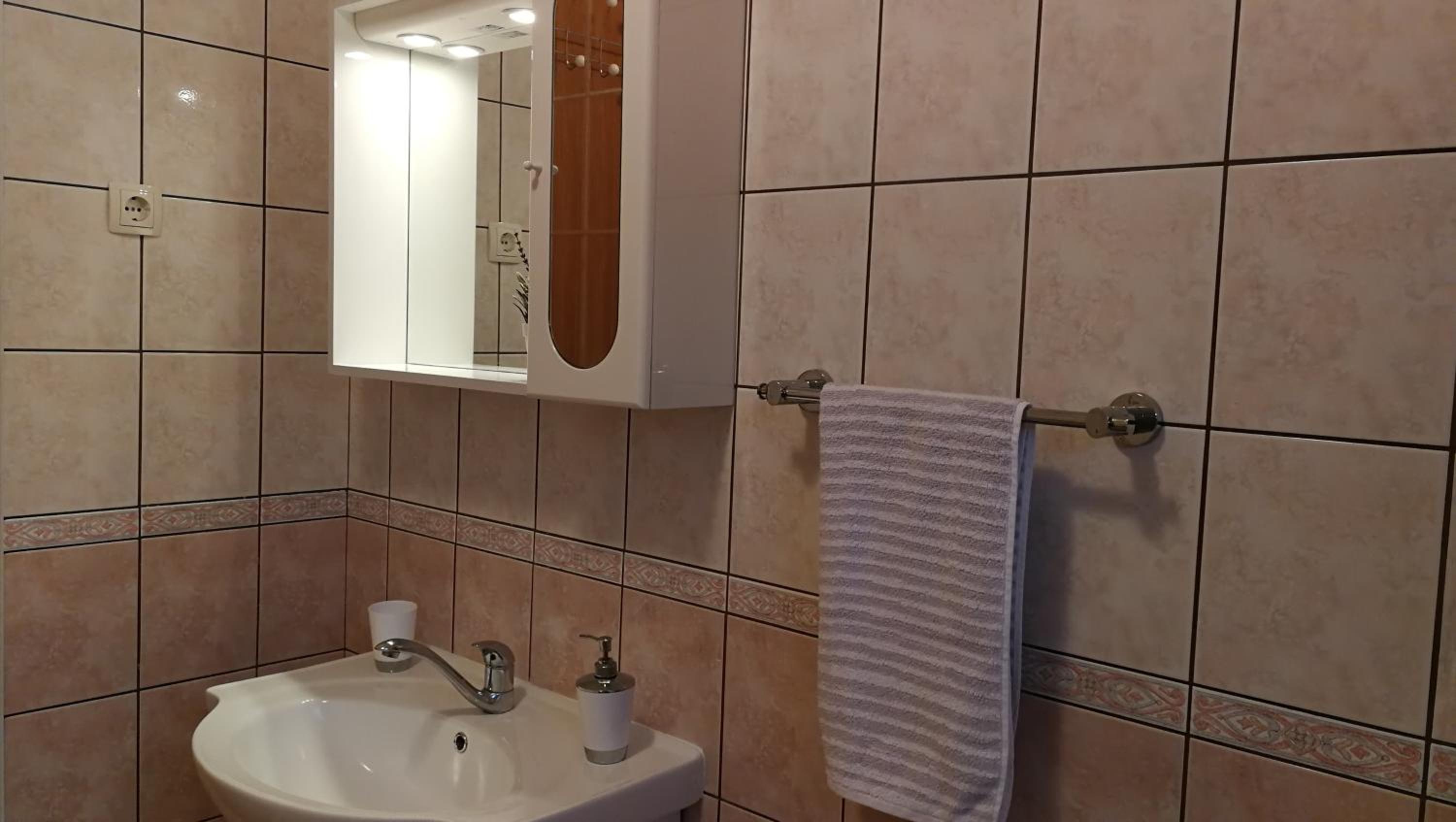 Apartment - Photo 27