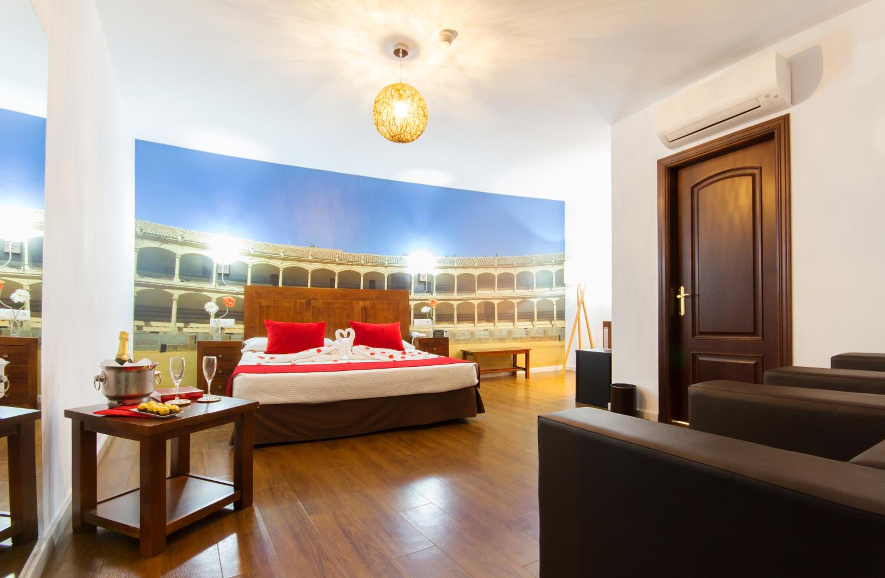 Deluxe Double Room photo 2