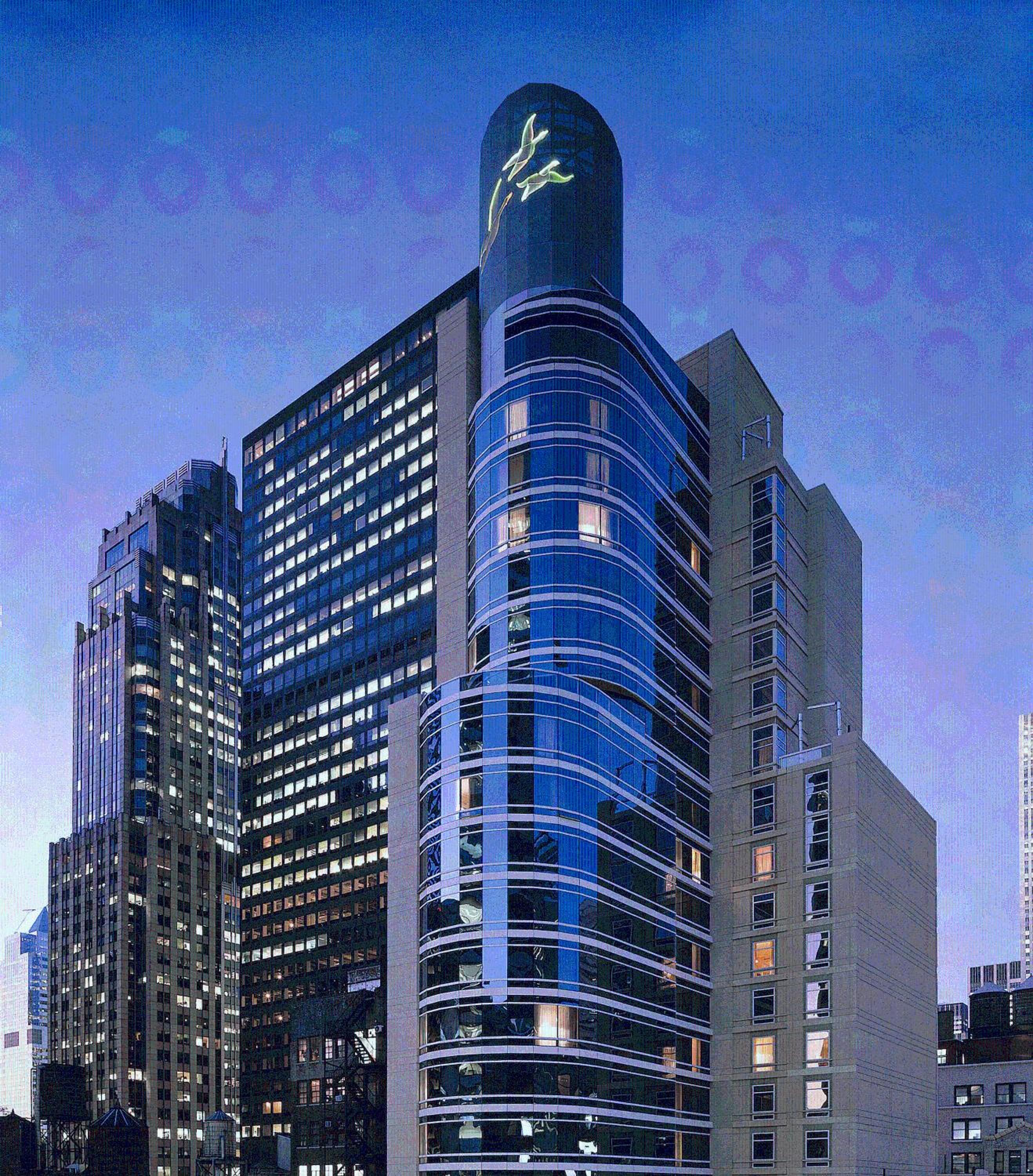 Luxury Twin Room - High Floors
