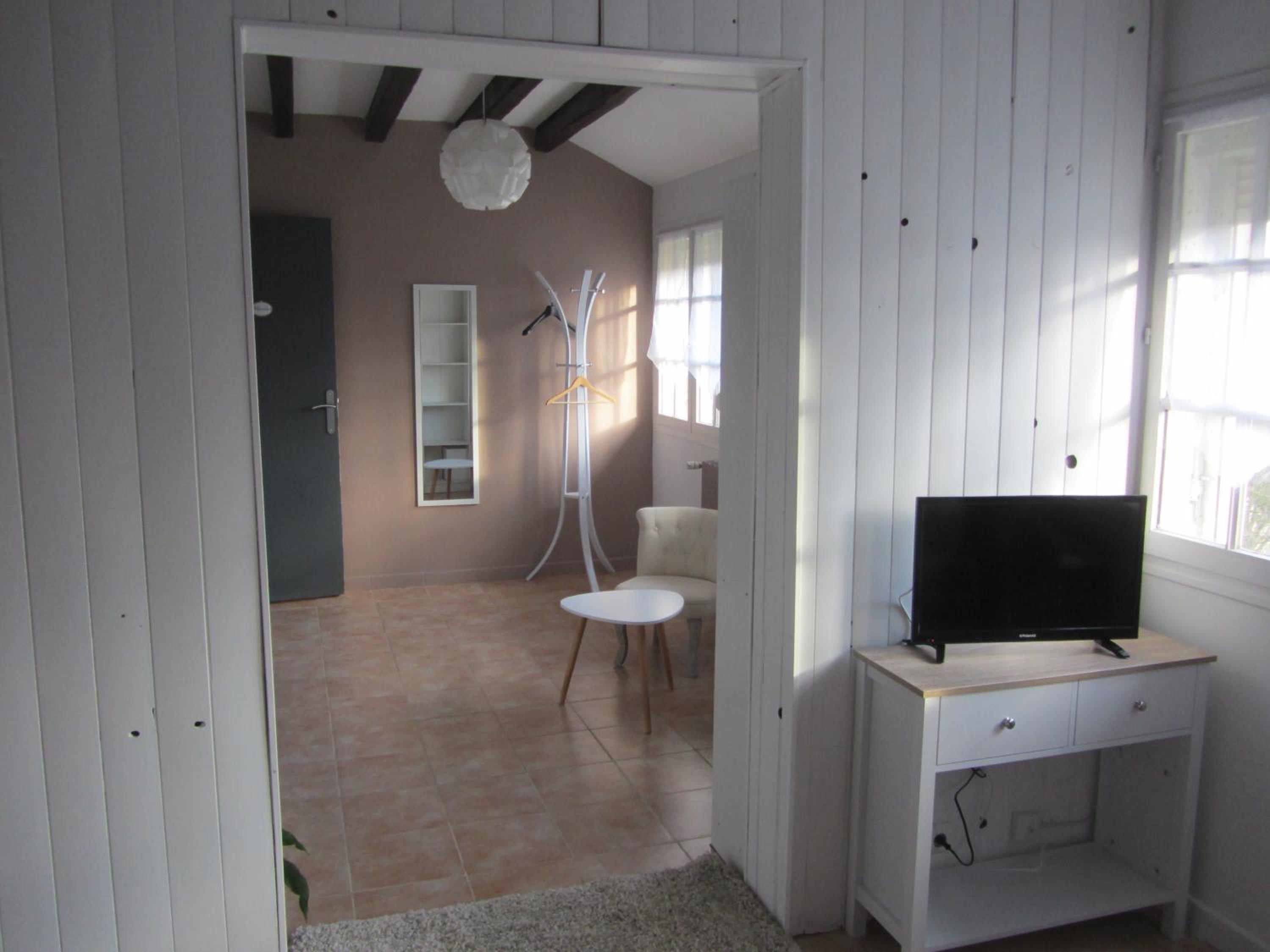 Double Room with Garden View - Photo 4