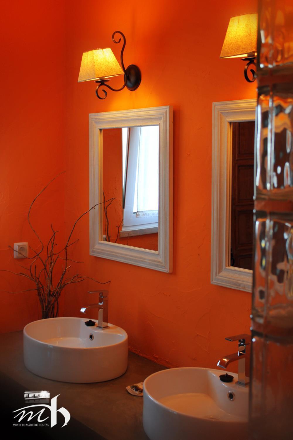 Junior Suite with Pool View - Photo 5