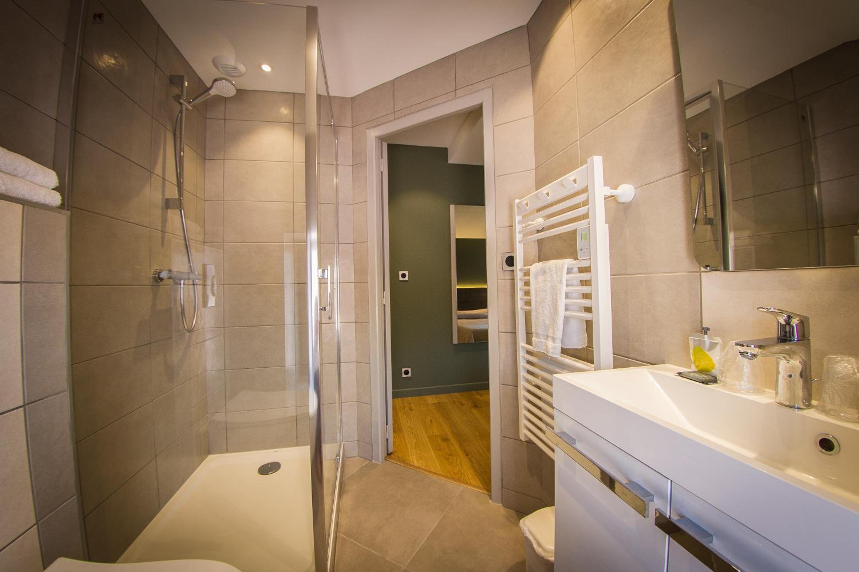Superior Double Room - Photo 4