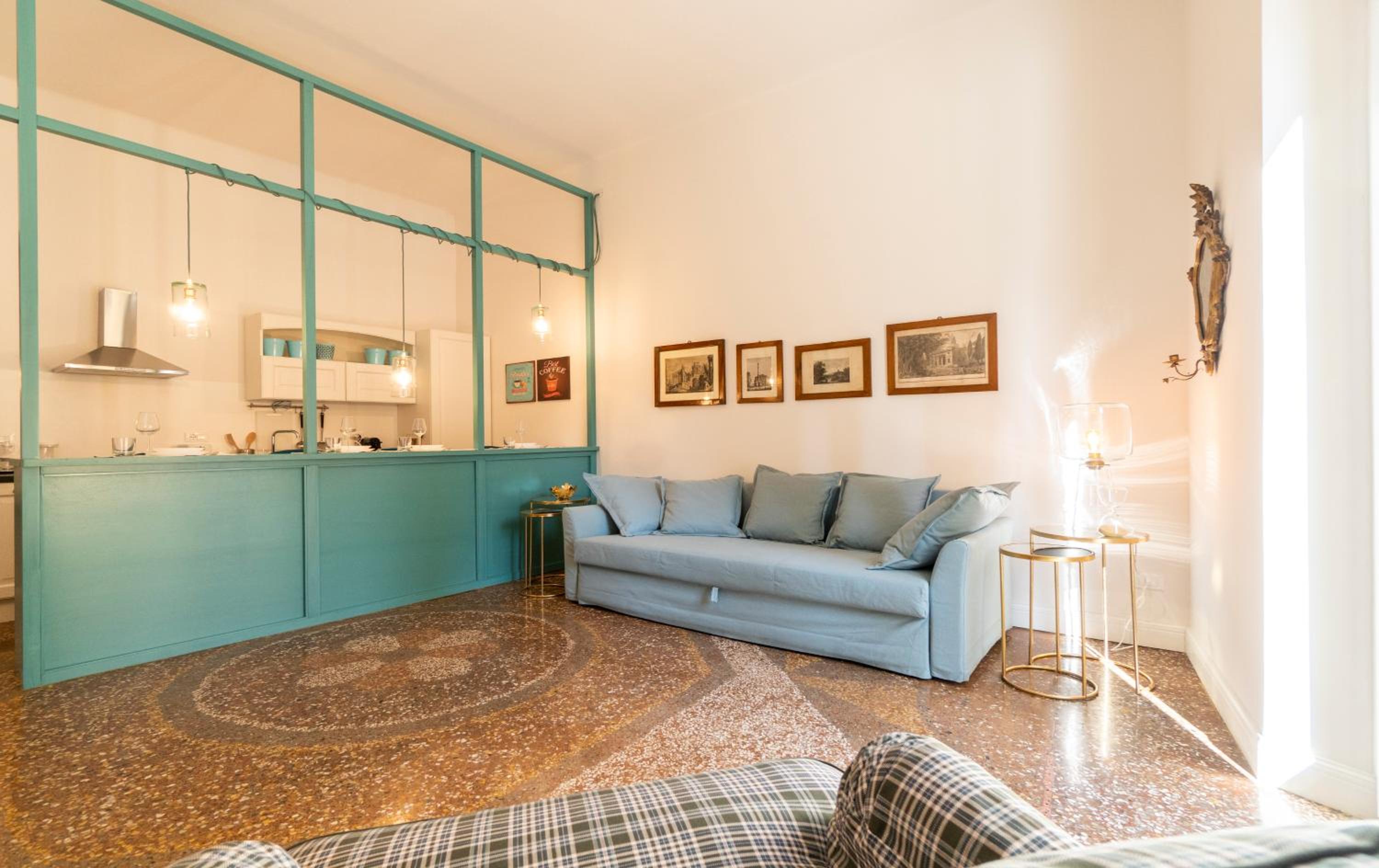 One-Bedroom Apartment