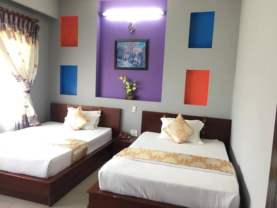 Standard Twin Room - Photo 3