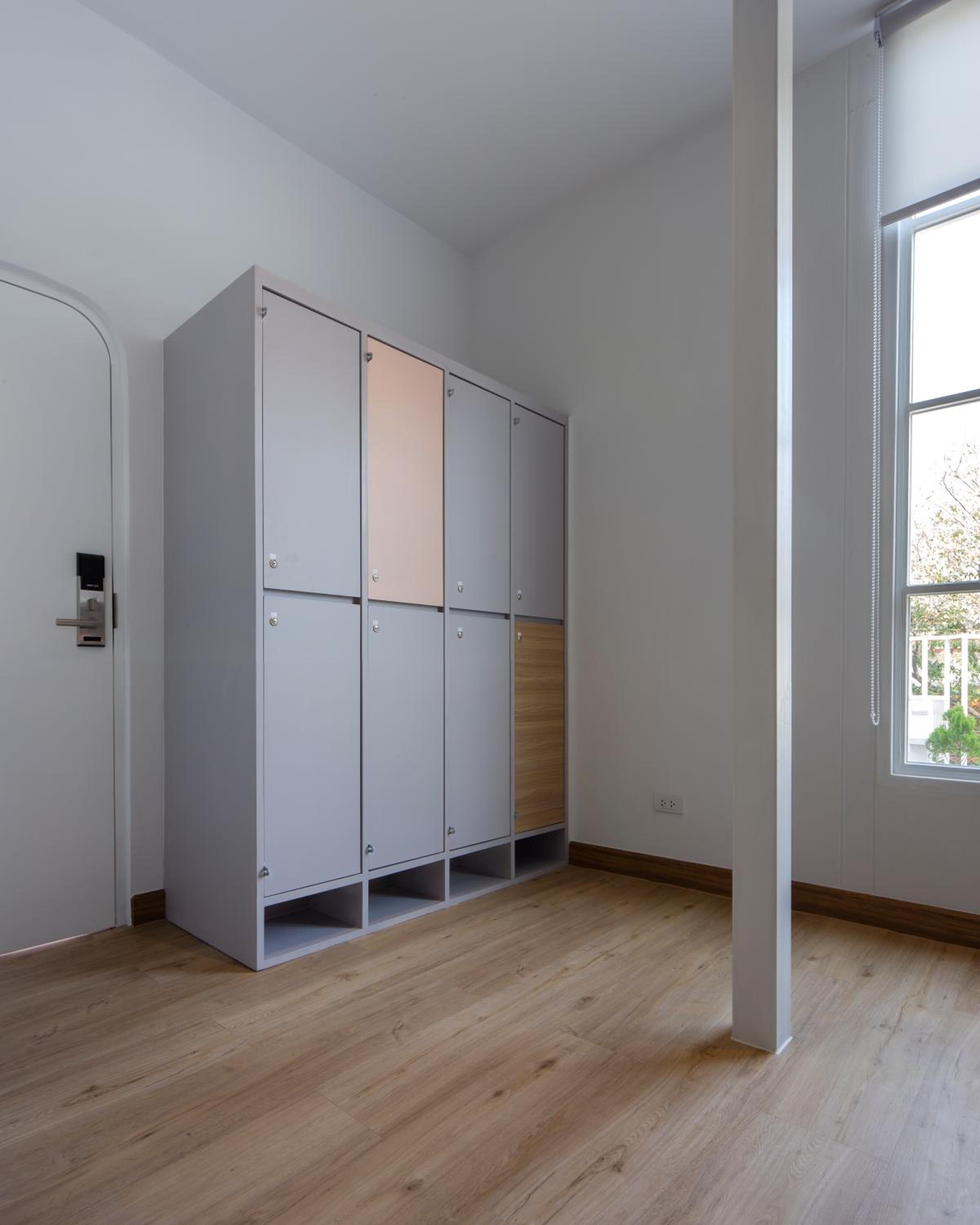 Single Bed in Female Dormitory Room photo 2