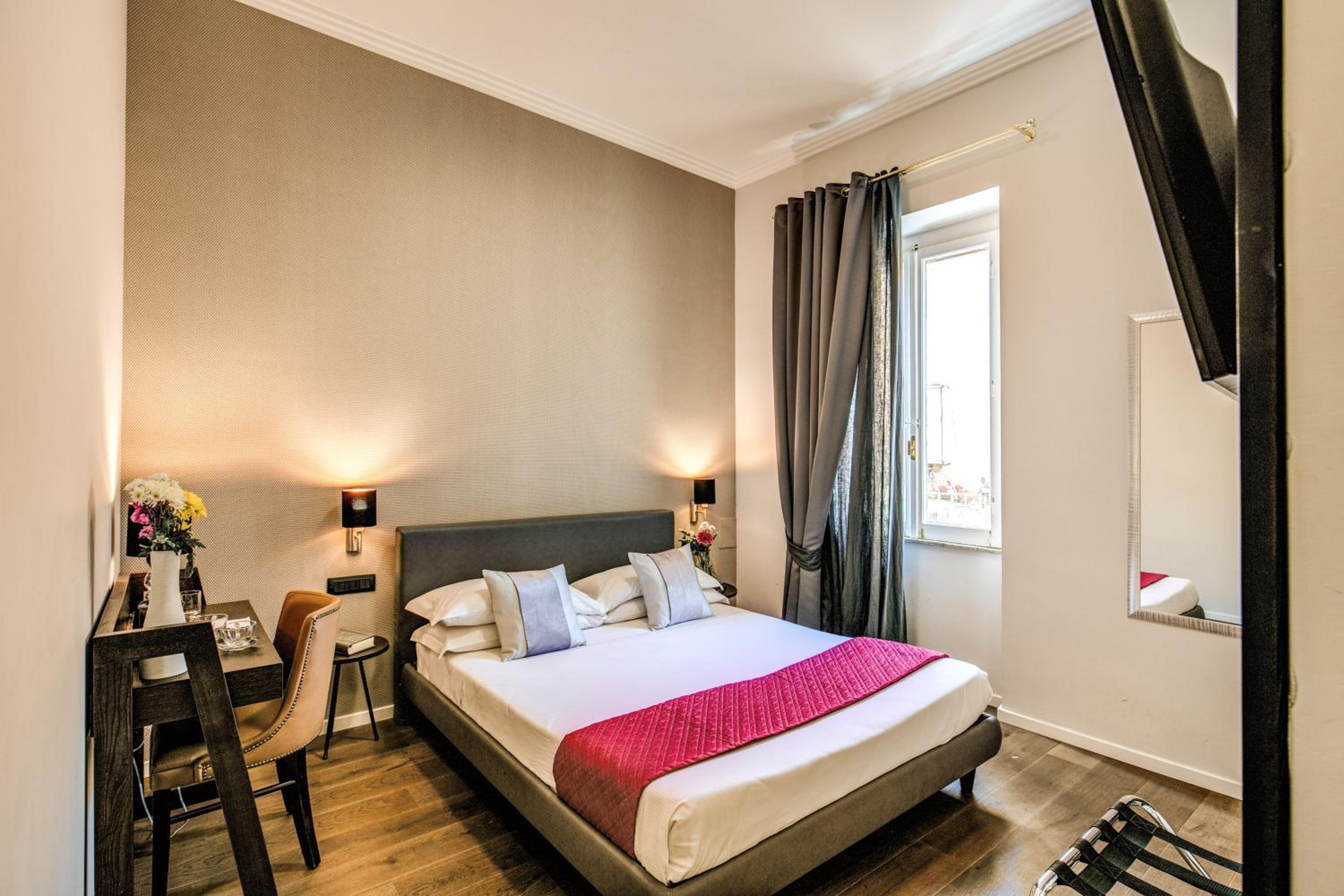 Standard Double Room photo 1