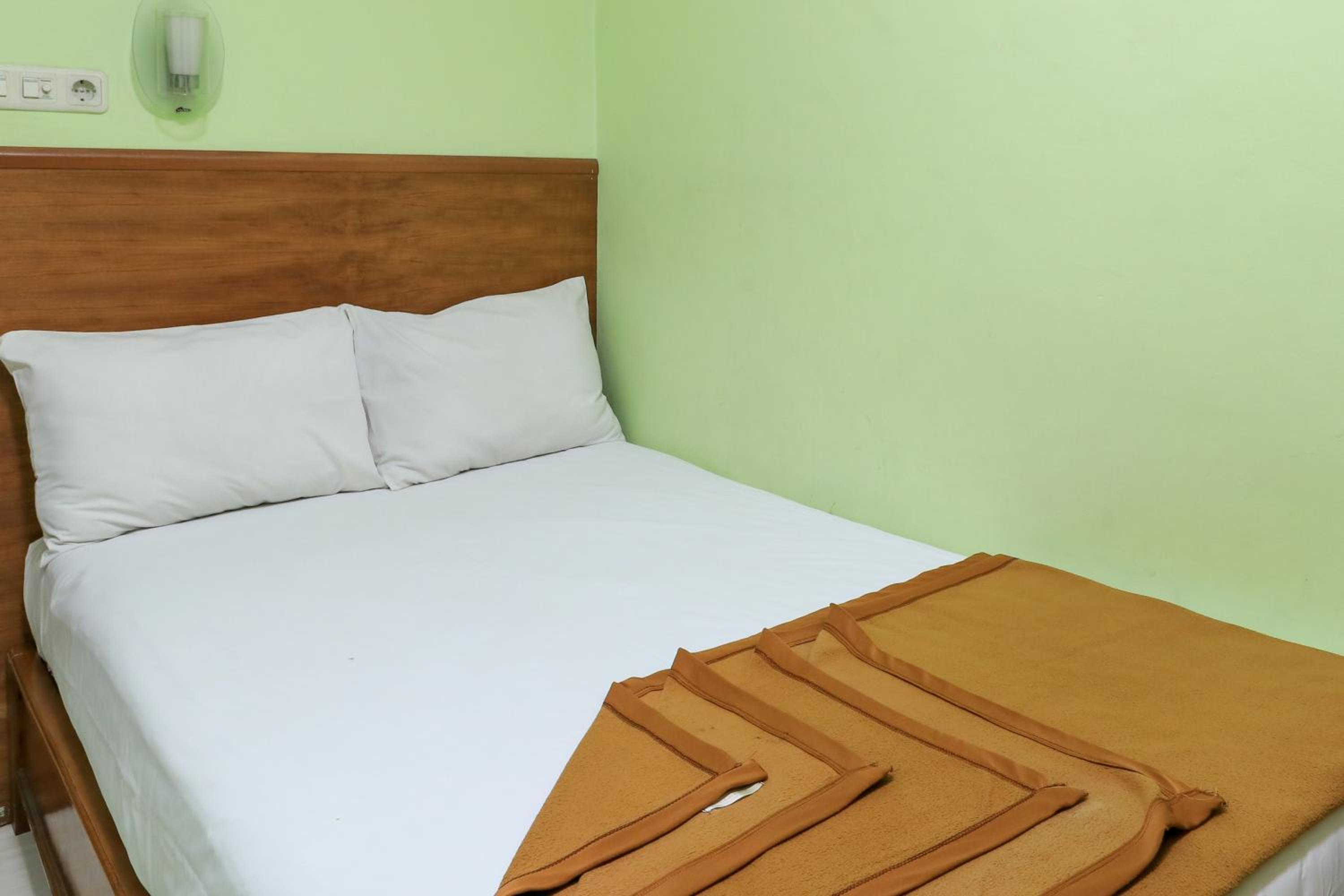 Standard Single Room photo 2