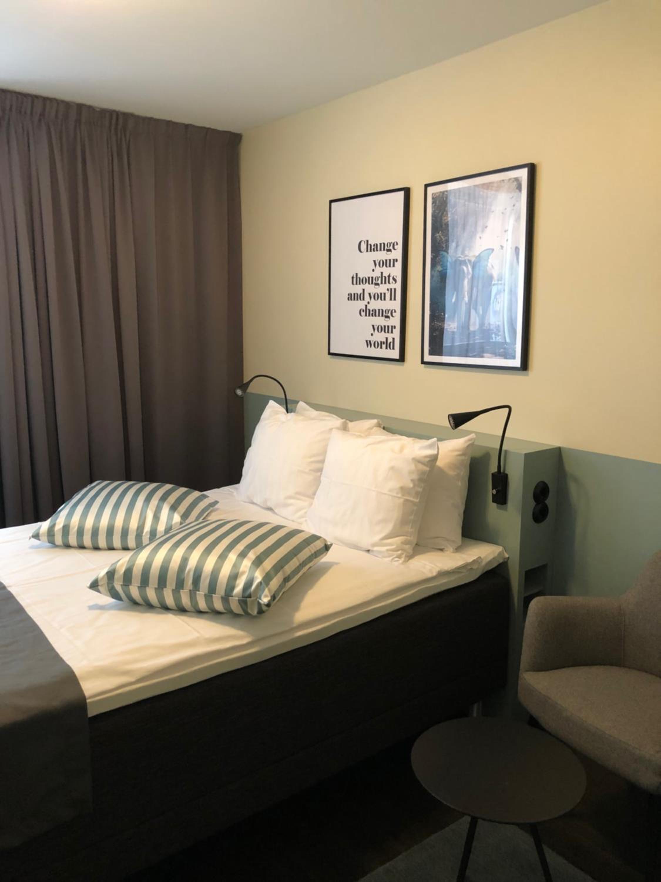 Small Queen Room