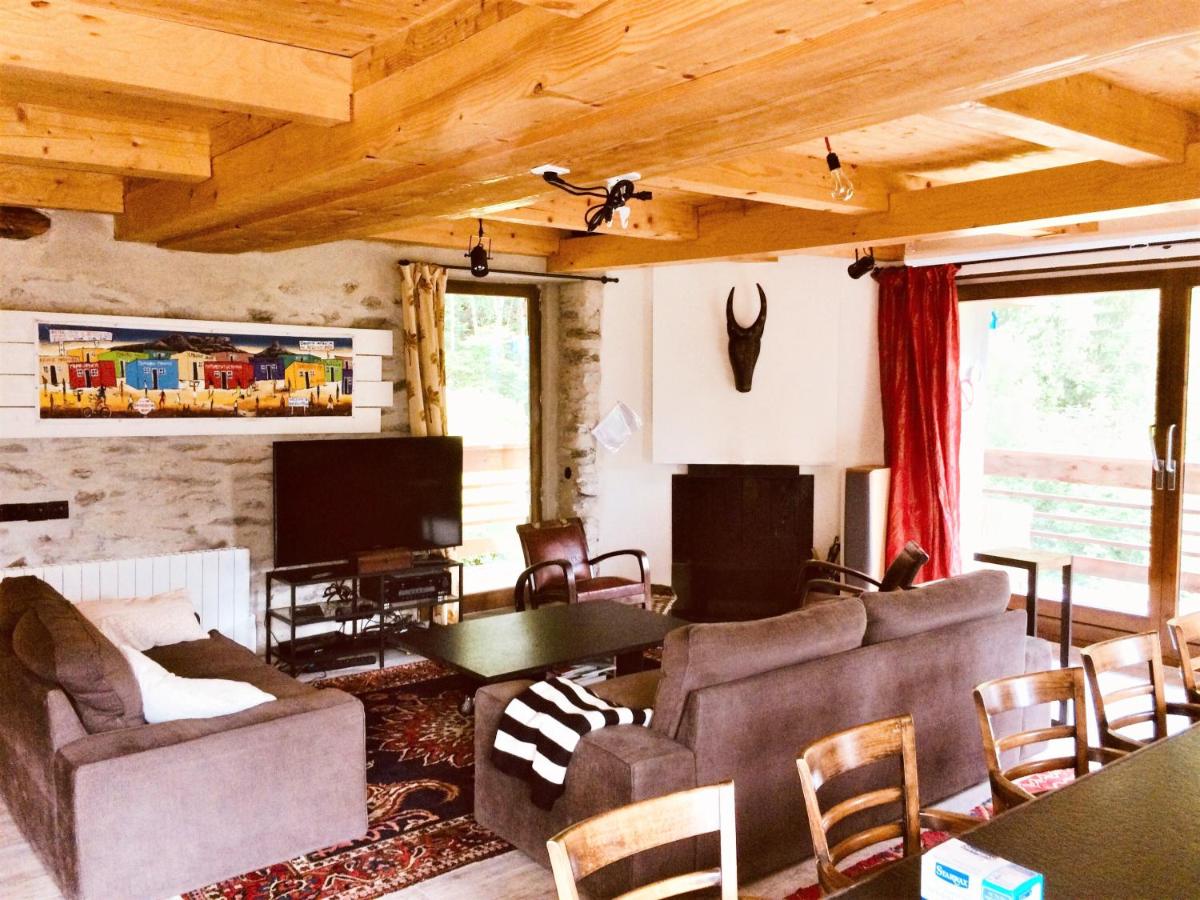 Apartment with Mountain View photo 1