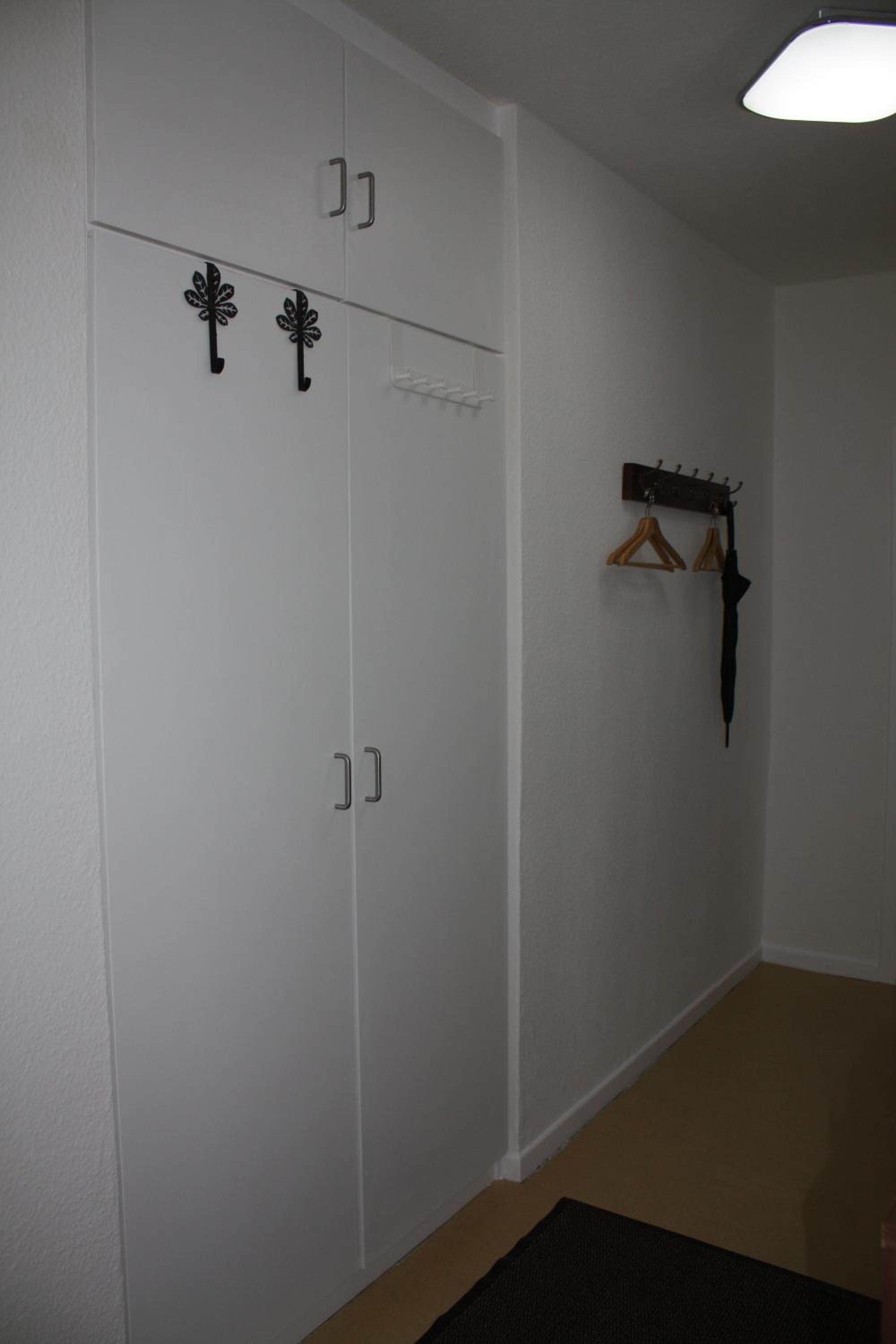 One-Bedroom Apartment - Photo 12