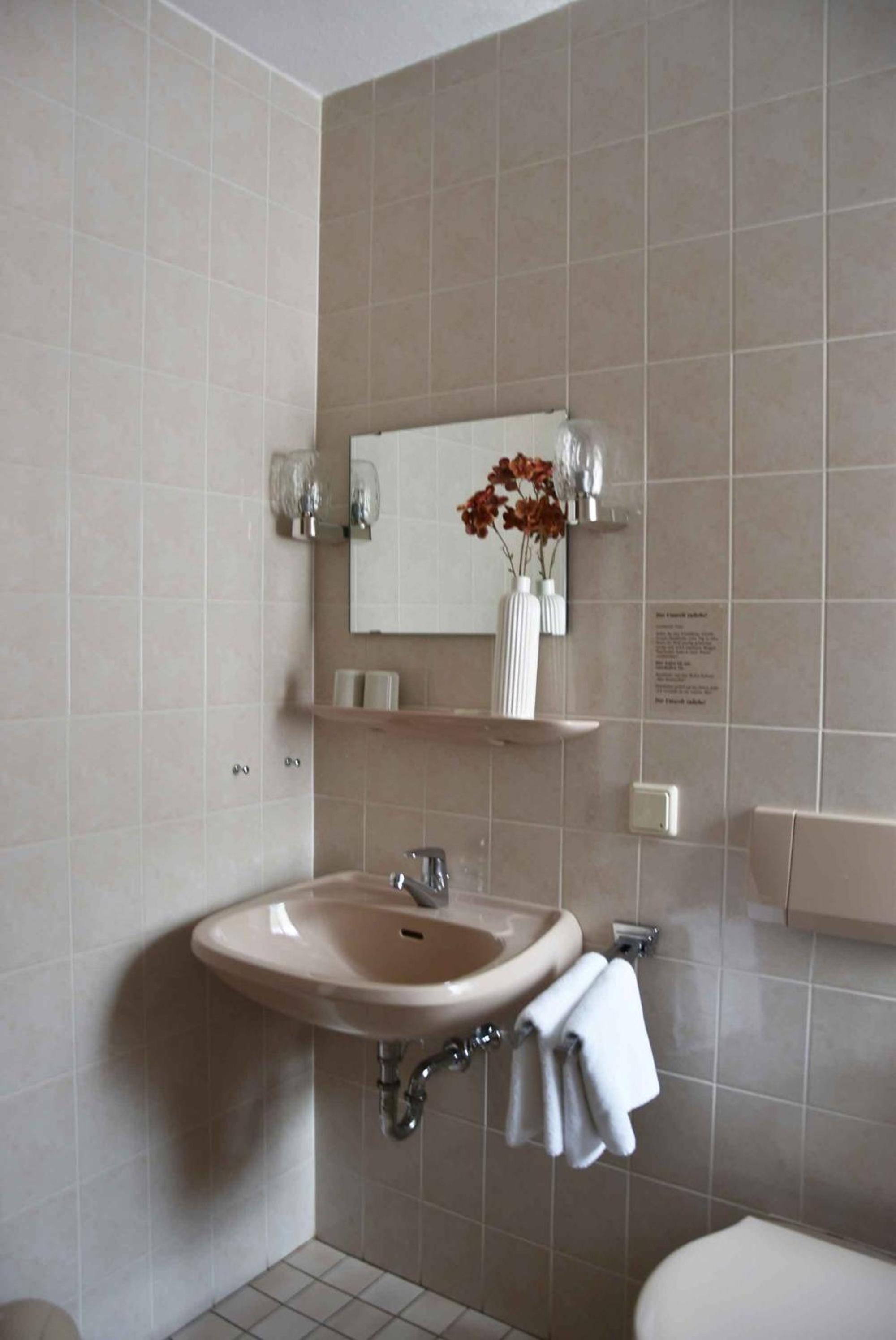 Double Room - Photo 4