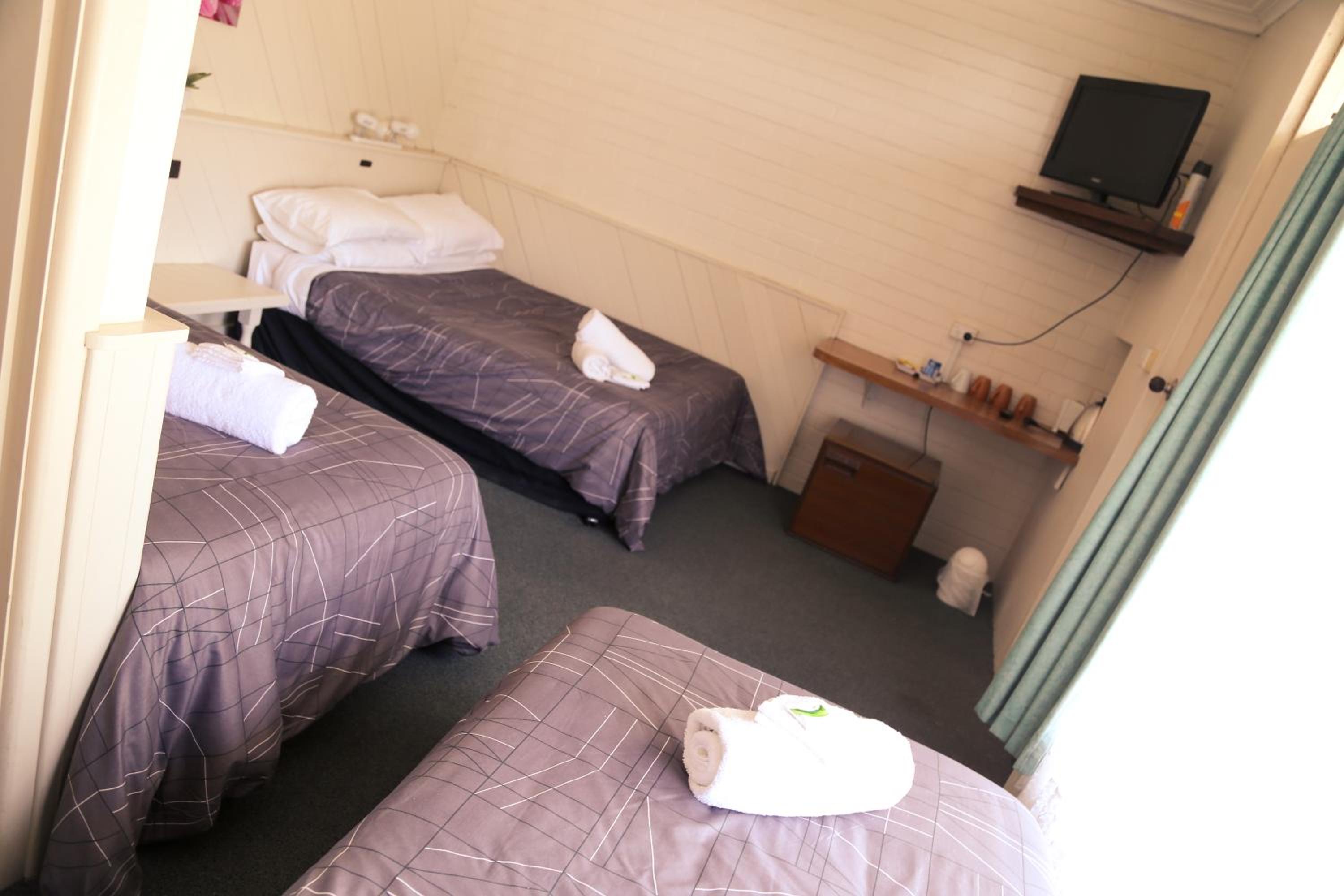 Double or Twin Room - Photo 1