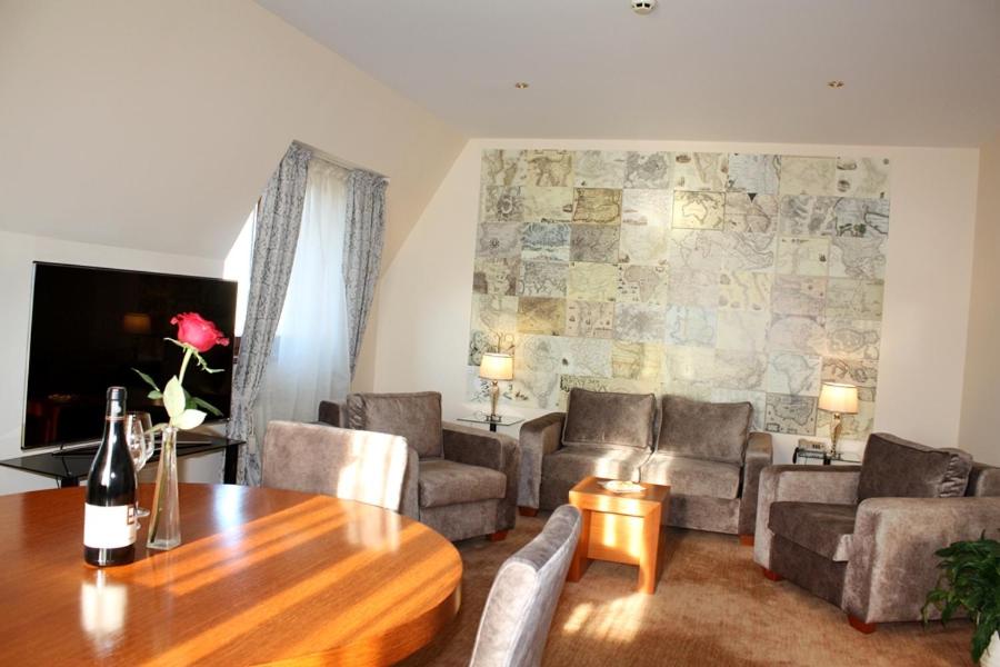 Presidential Suite photo 2