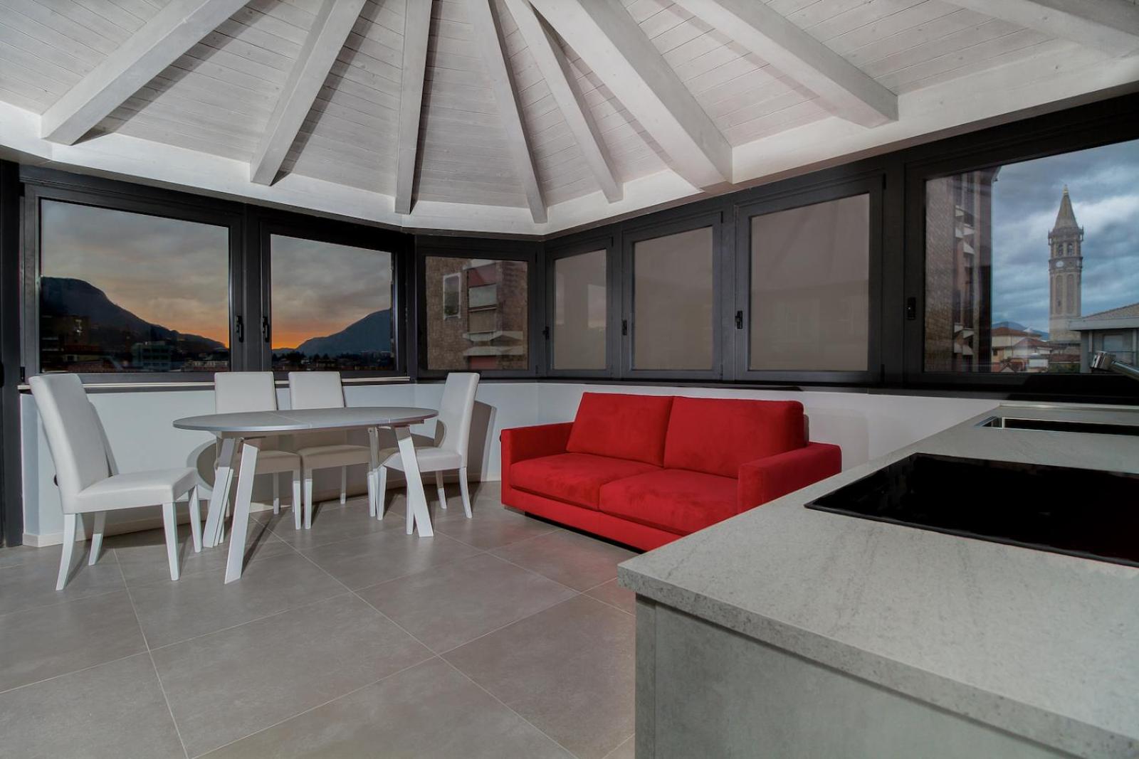 Apartment - Attic photo 1