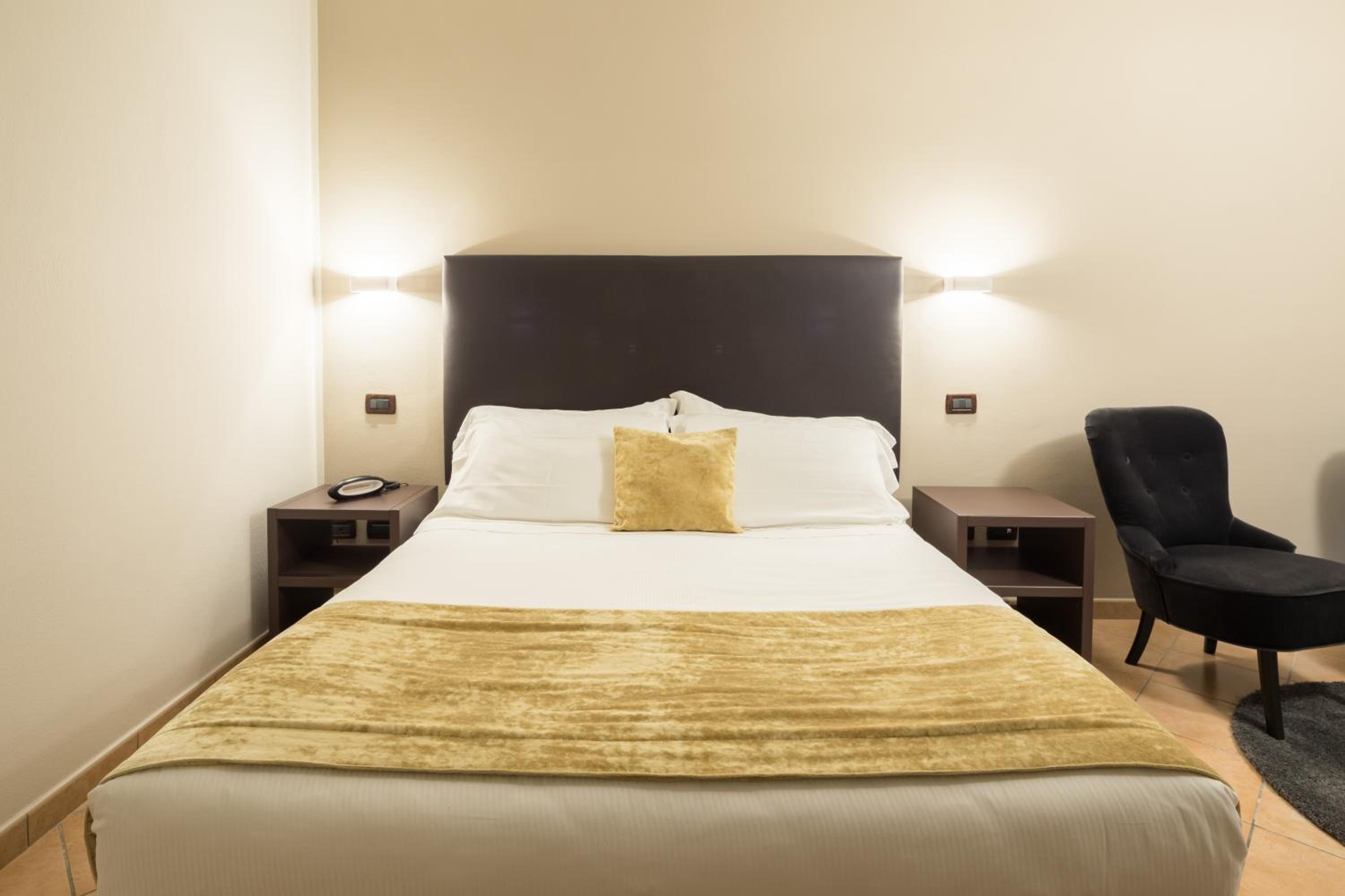 Deluxe Double or Twin Room - Ground Floor