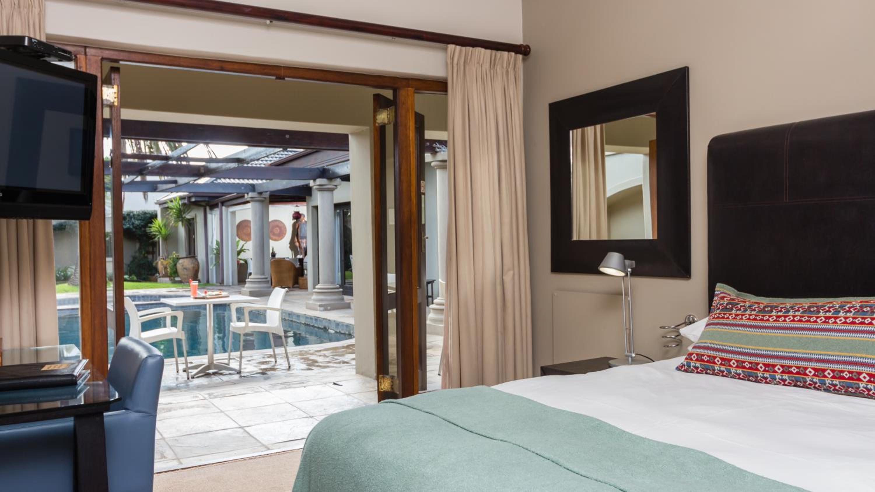 Luxury Room photo 2