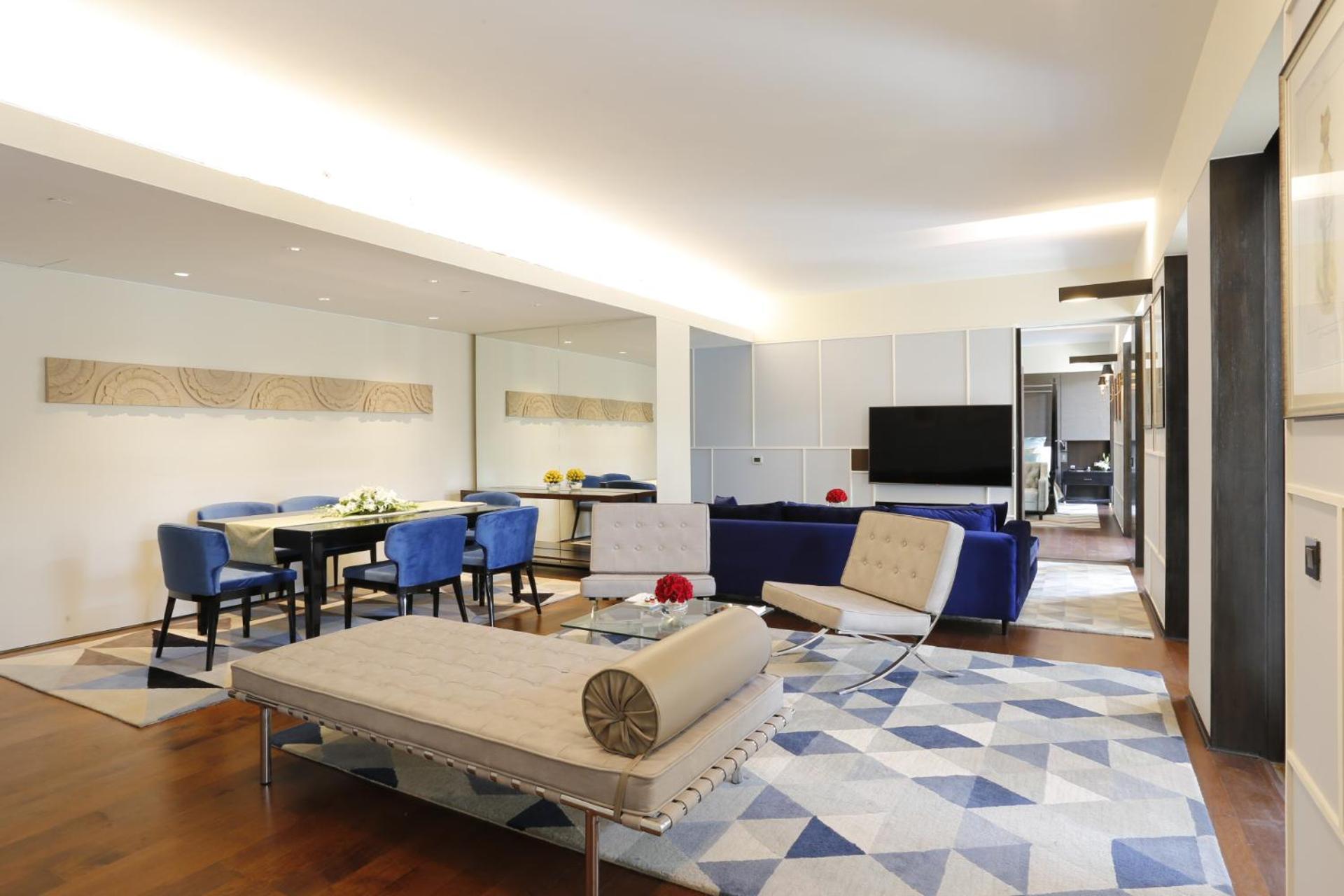 Signature Terrace Suite with  Happy Hours at Safari Lounge 5 to 7 pm, Buy 01 drink and get another drink complimentary (spirits), 1200 spa credit per booking photo 2