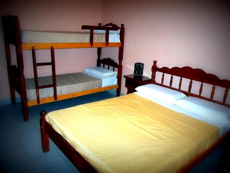 Triple Room with Private Bathroom photo 3
