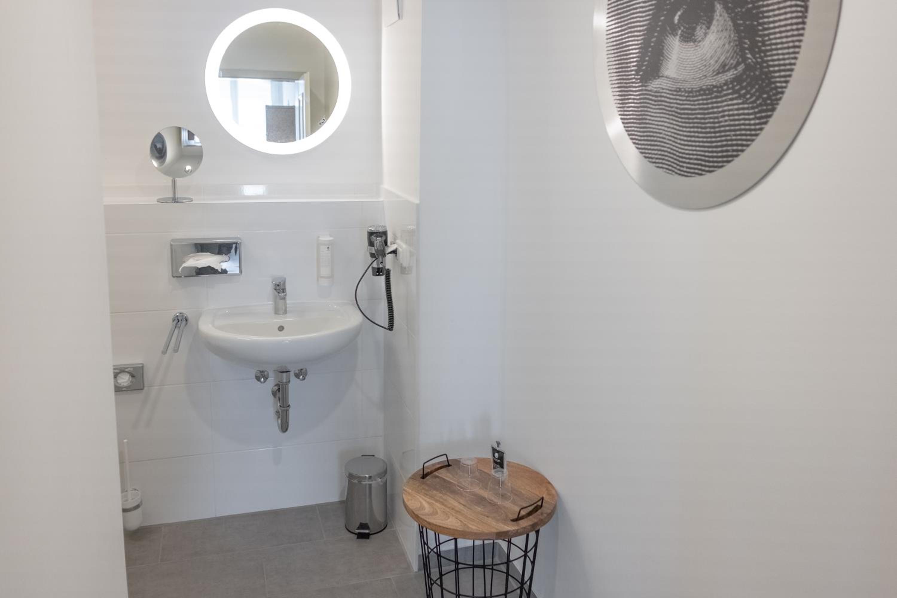 Apartment - Photo 45