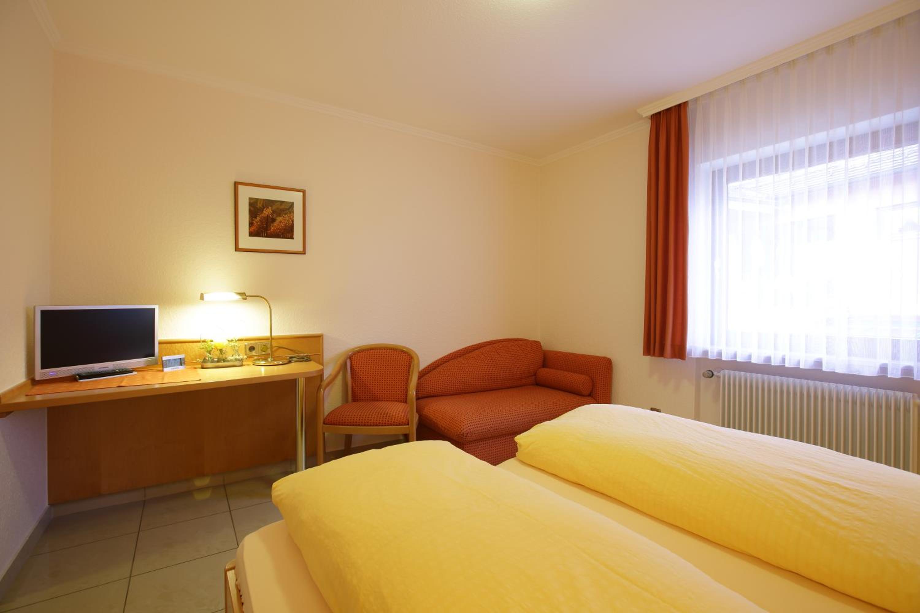 Double or Twin Room - Photo 1