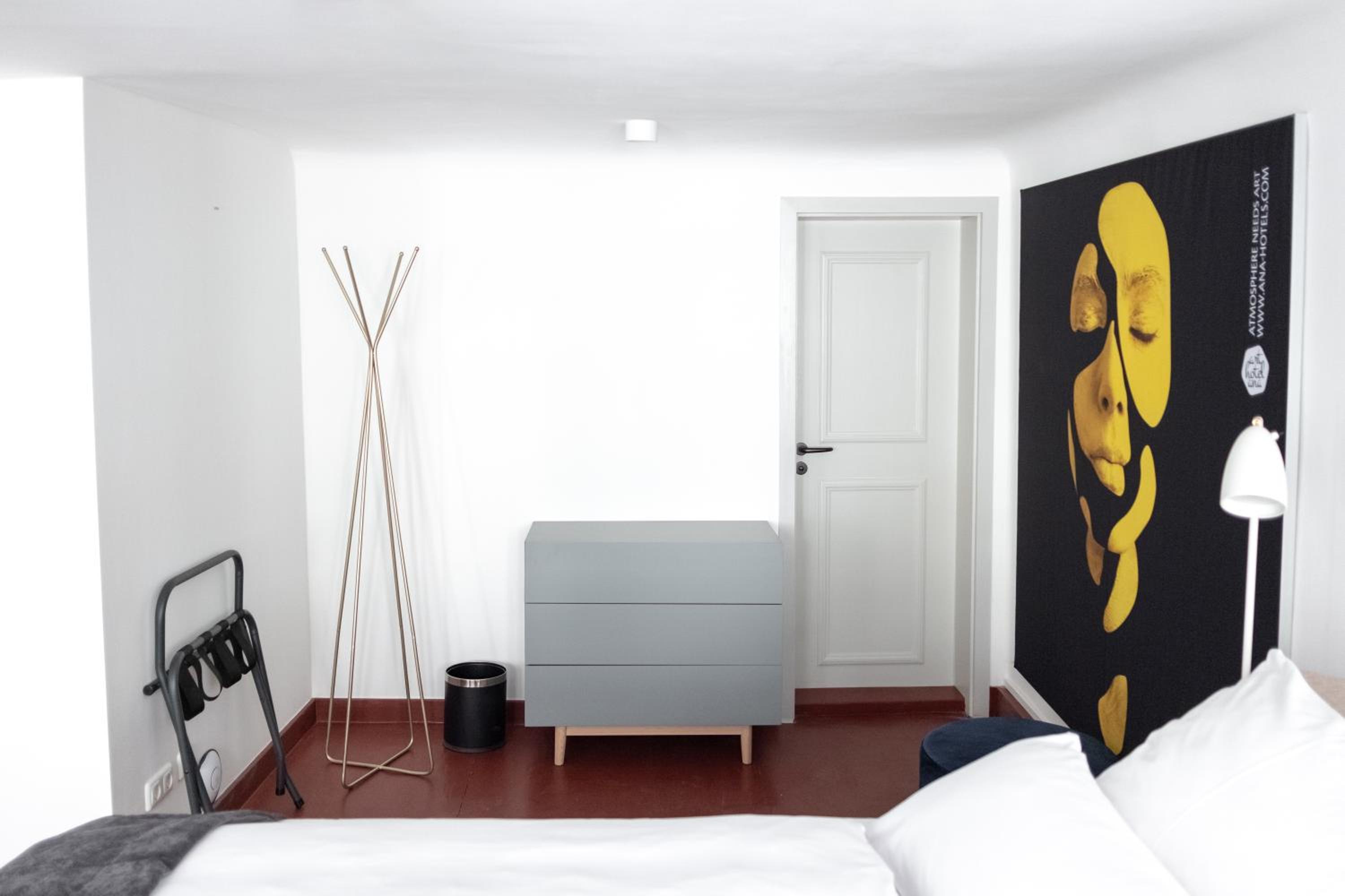 Double Room - Photo 10