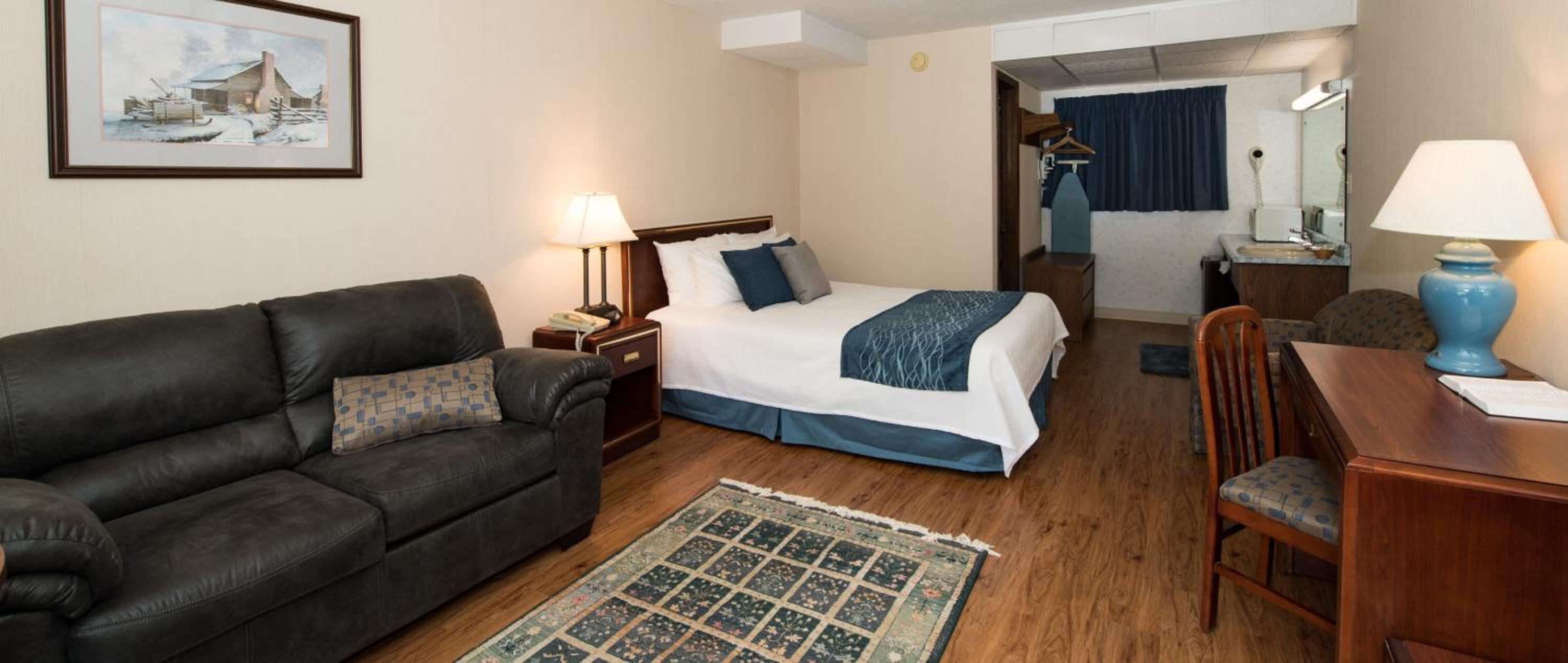 Deluxe Queen Room - Photo 3
