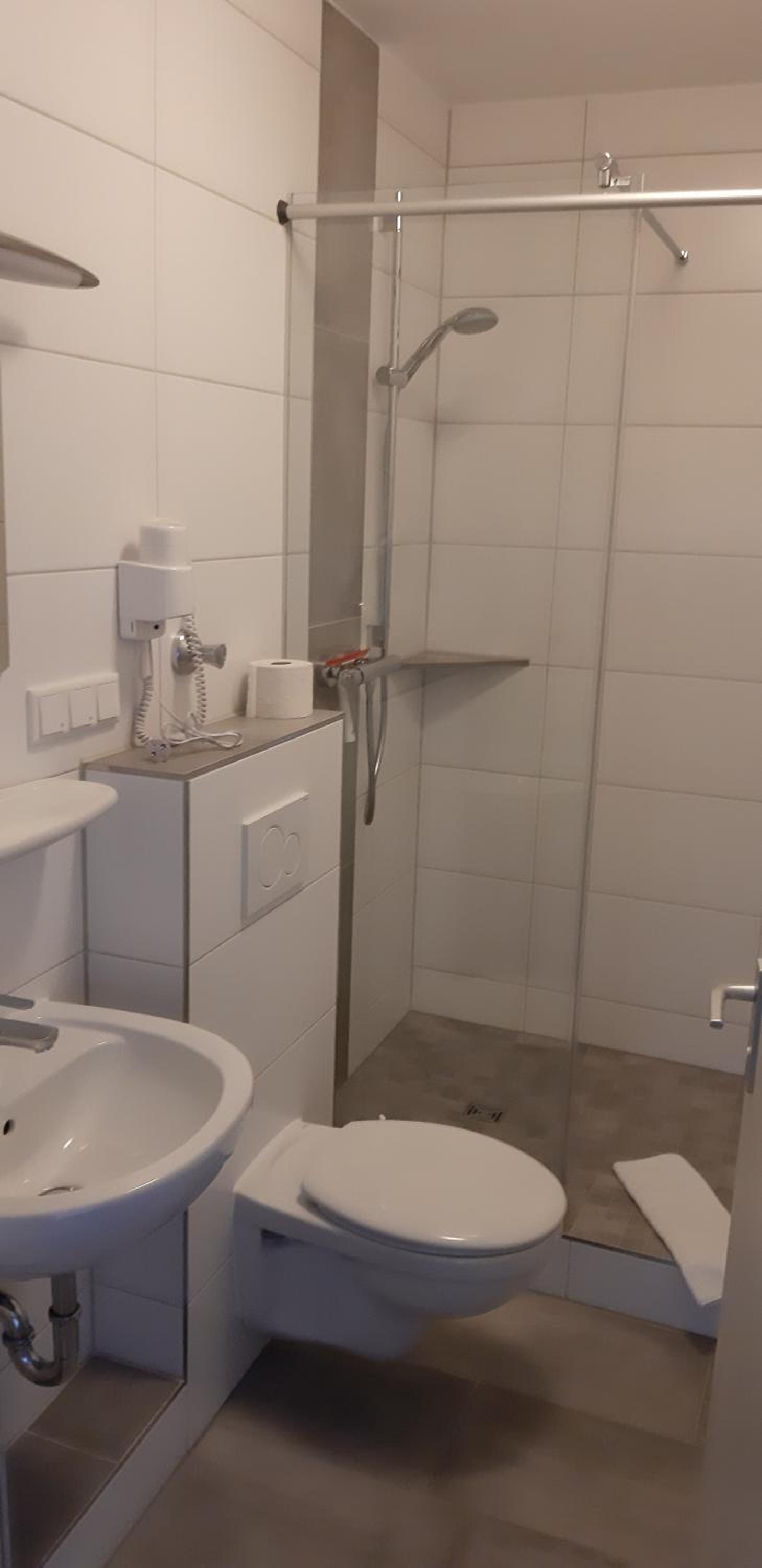 Single Room photo 3
