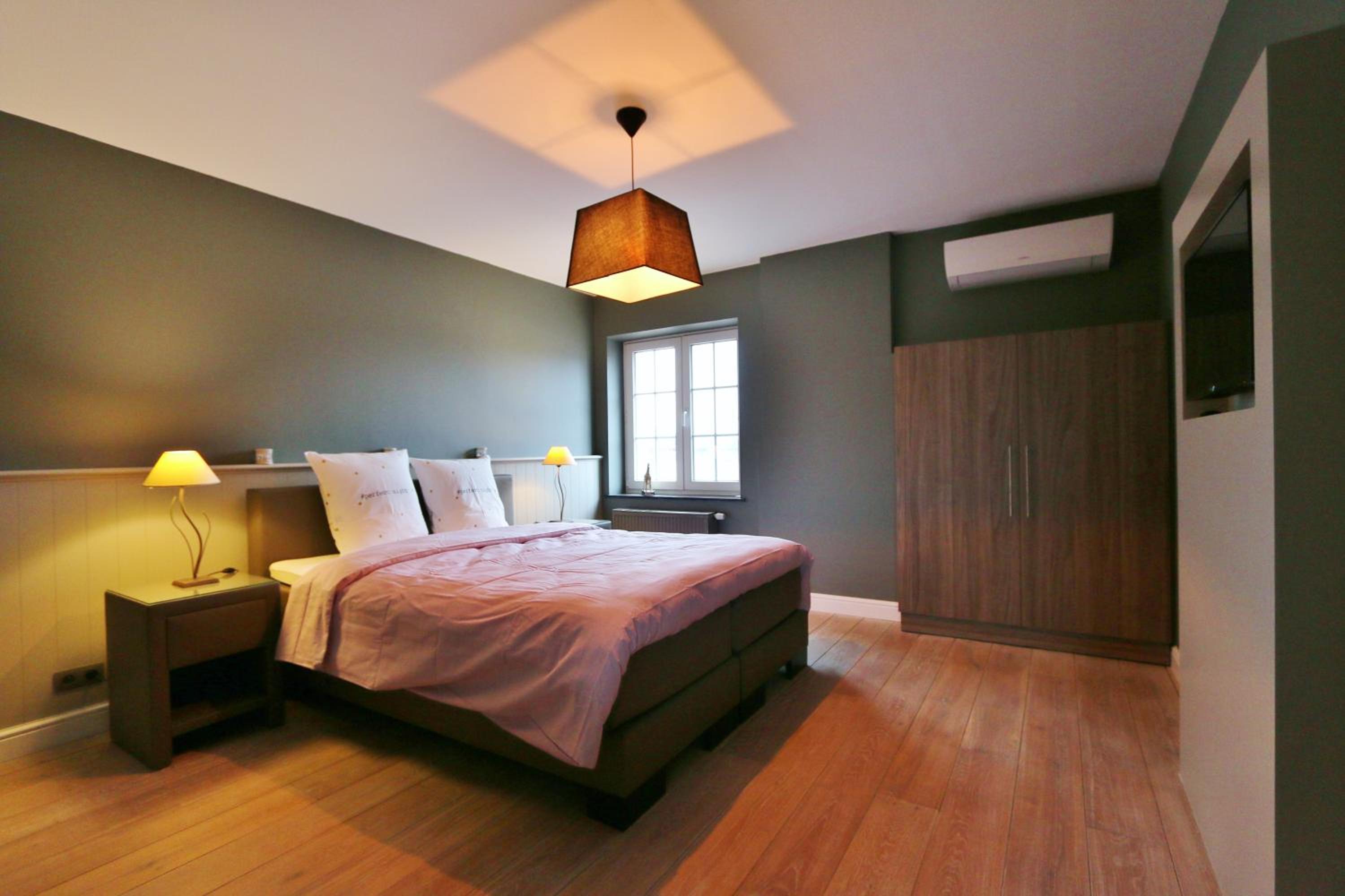 Double Room with Private External Bathroom photo 2