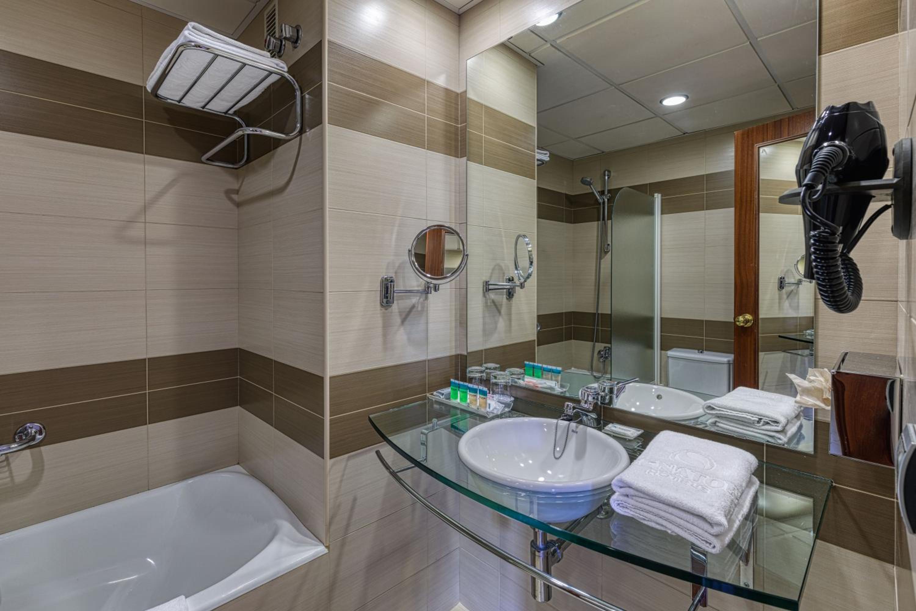 Superior Double Room - Photo 3