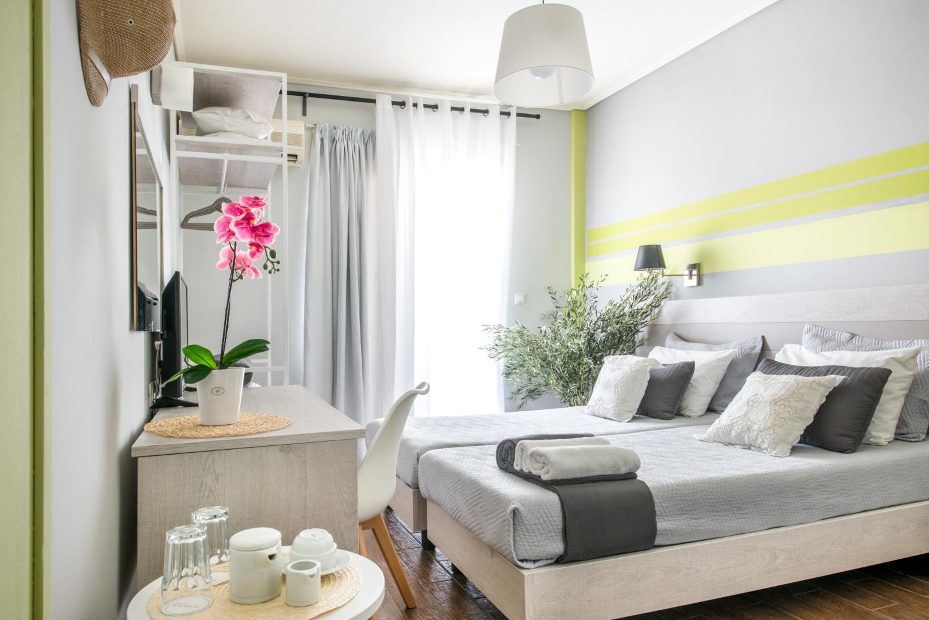 Superior Double Room with Sea View - Photo 12