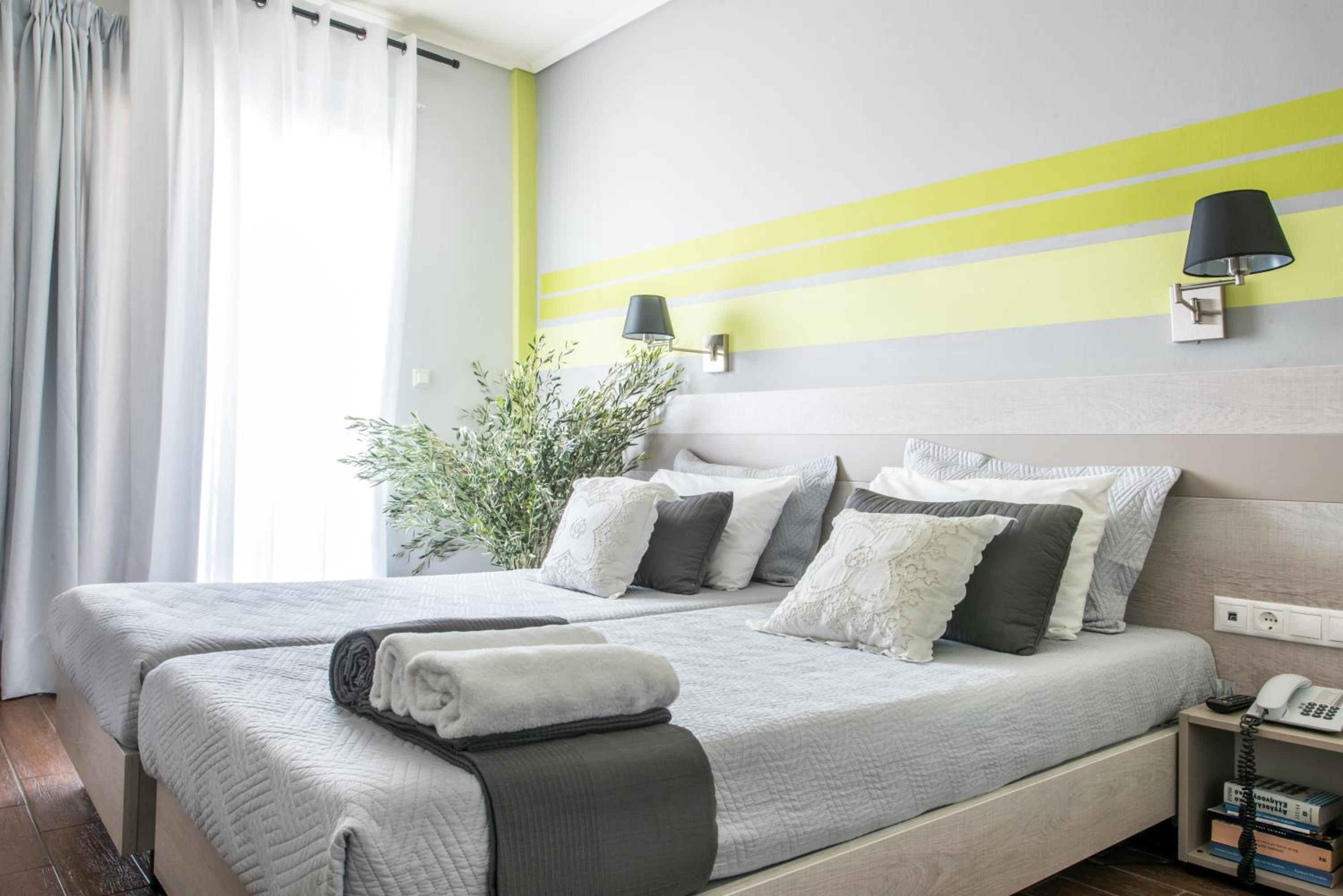 Superior Double Room with Sea View - Photo 8