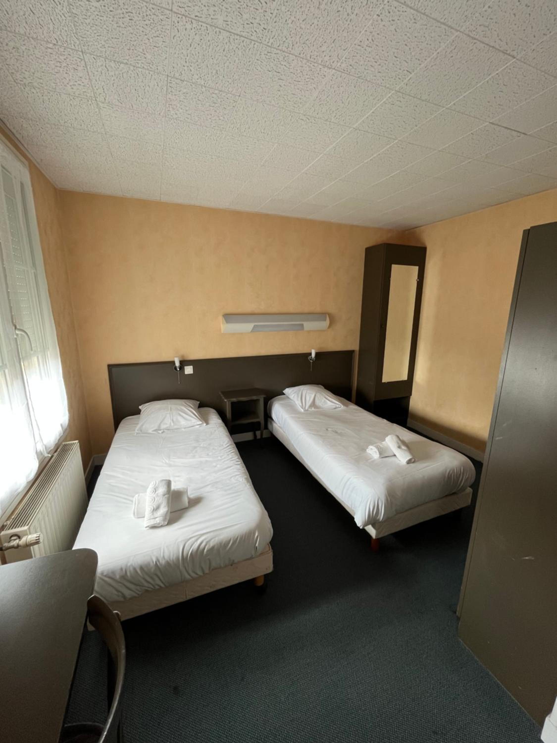 Triple Room with Shower