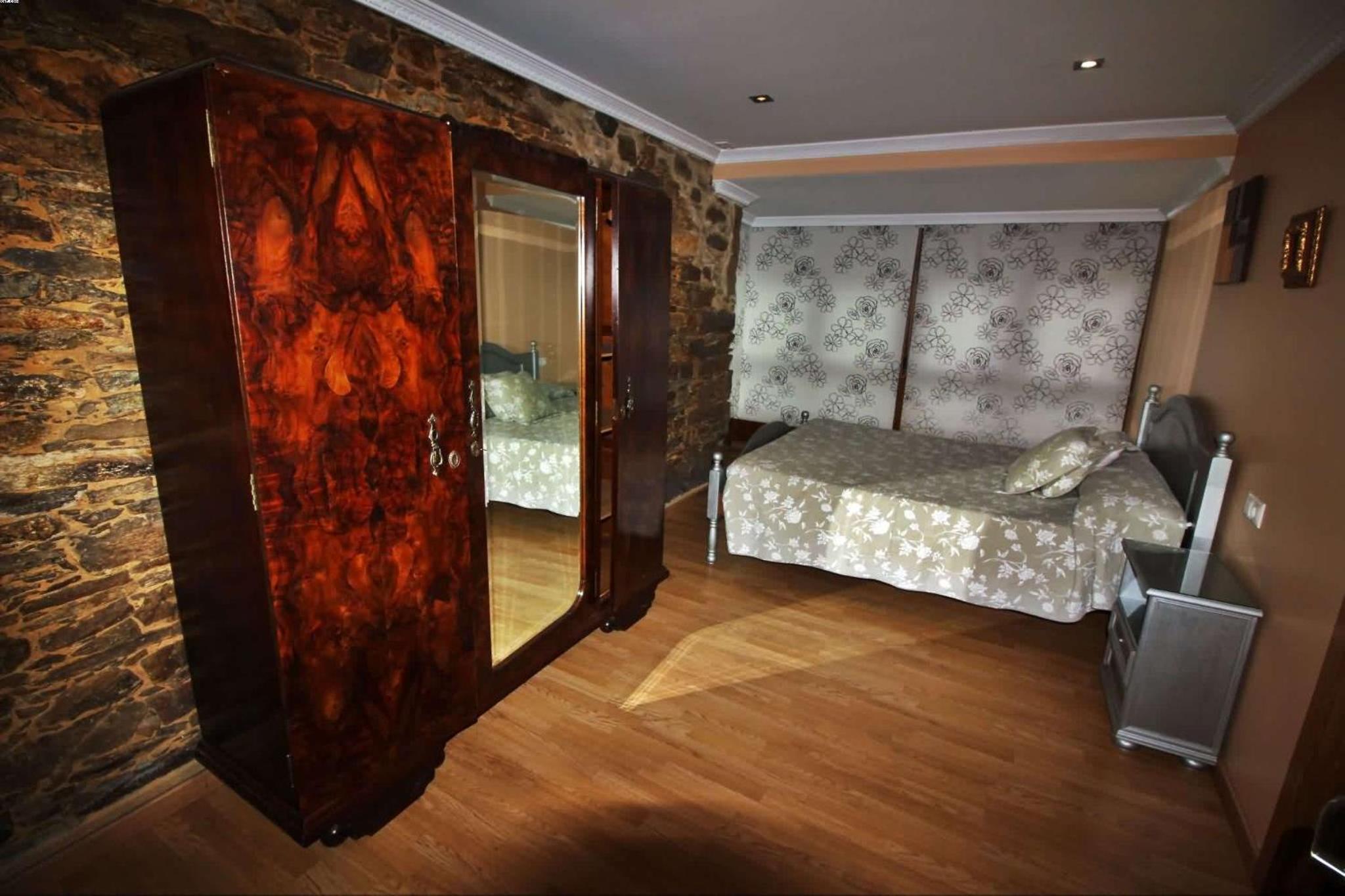 Casa de cuatro habitaciones
