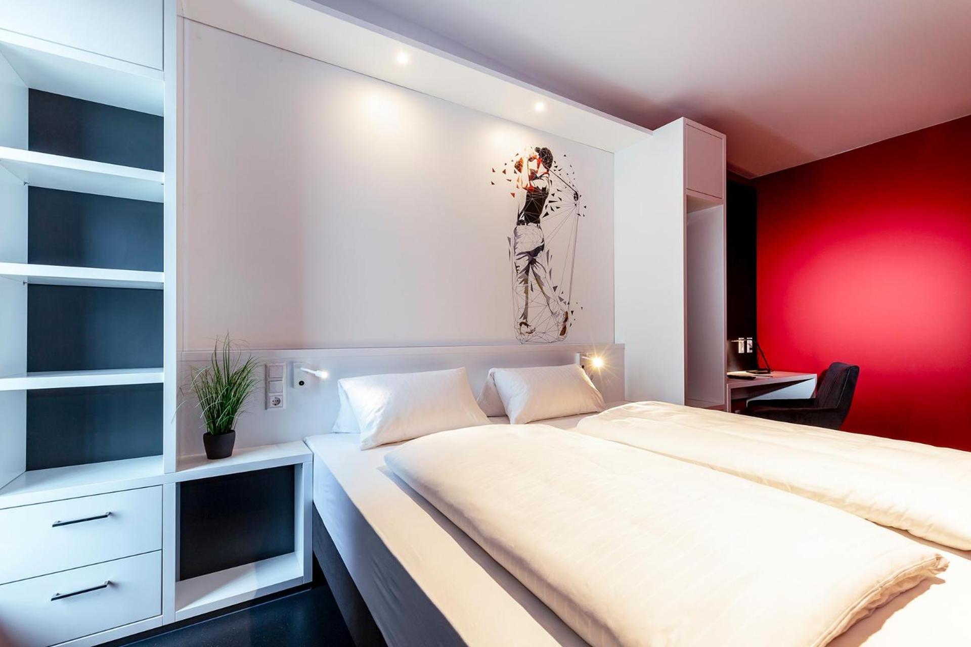 Business Double Room - Photo 3
