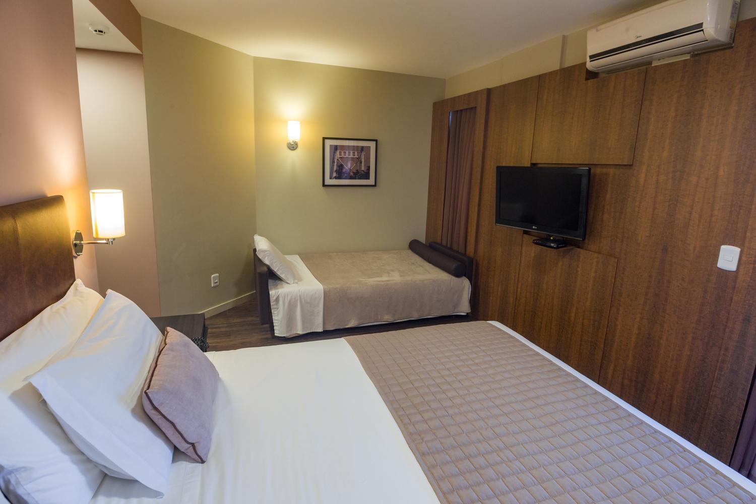 Luxury Room with Double Bed - Photo 8