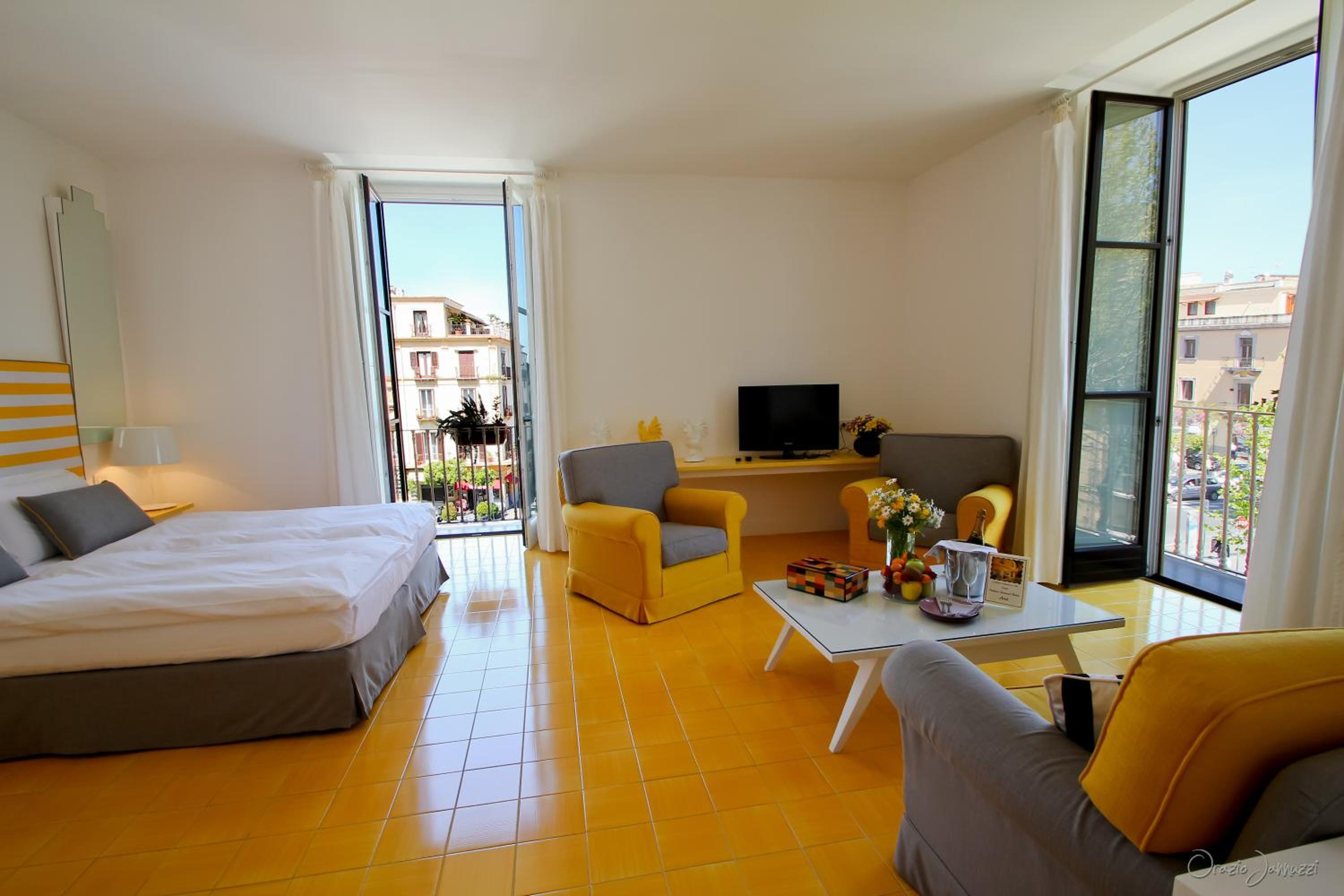 Junior Suite - Photo 12